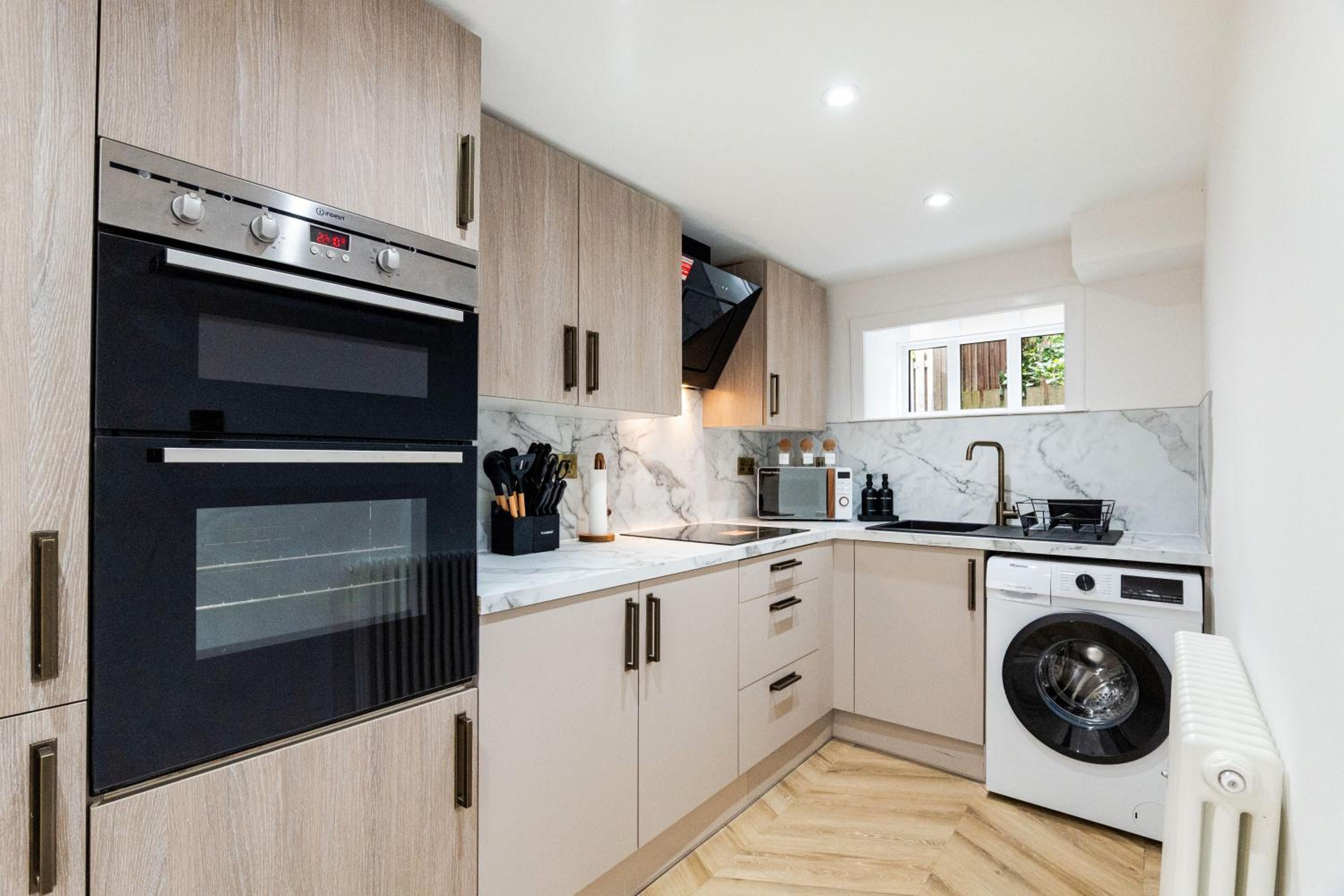 2 Bedroom Cottage-Free Parking
