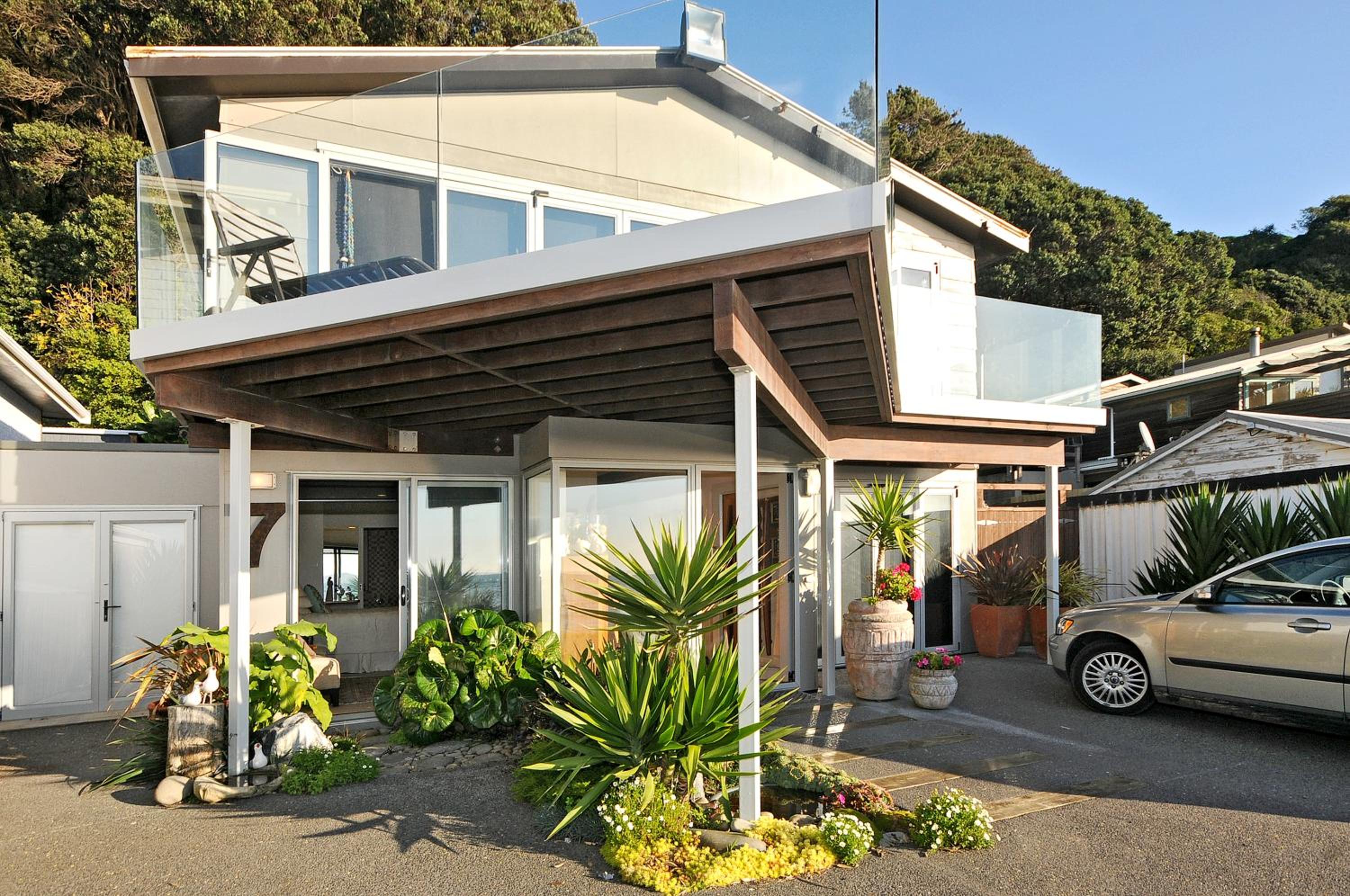 Kapiti Waves Bed & Breakfast