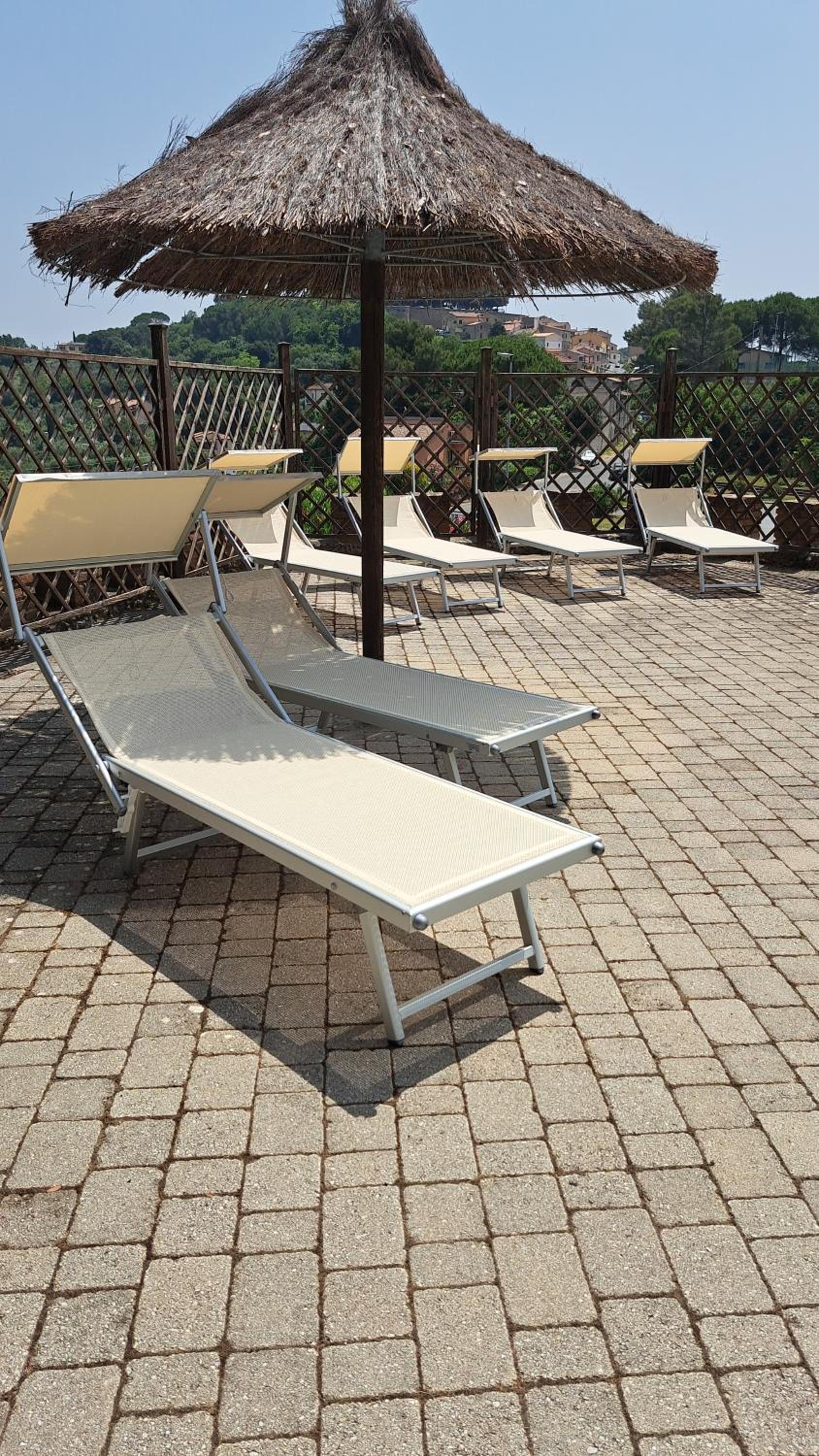 Trilocale con piscina