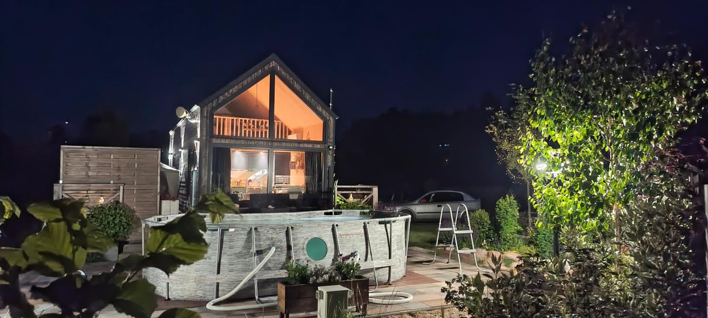 Domek Mazurski całoroczny nad jeziorem z sauną i Jacuzzi SPA