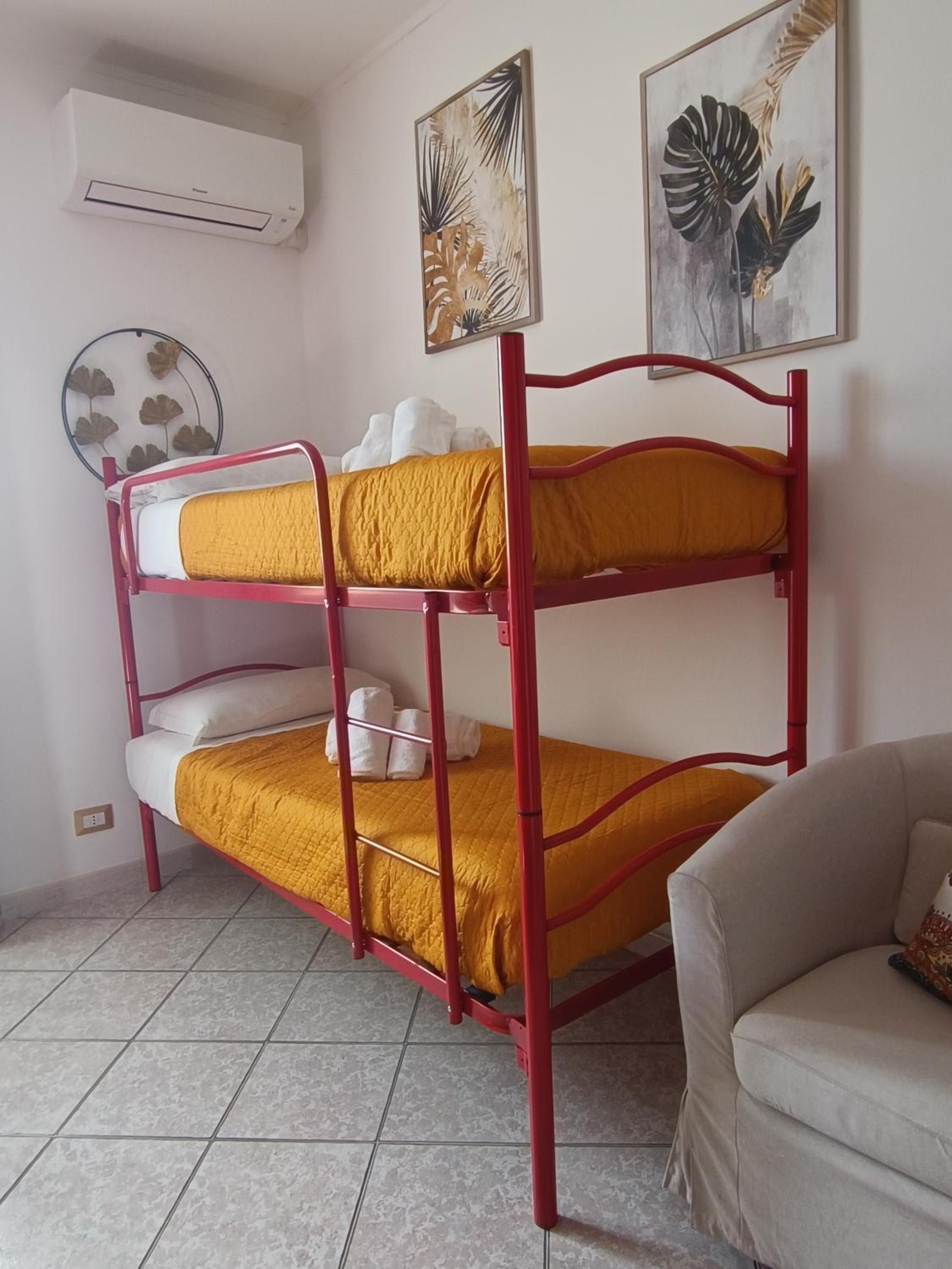 Miu' B&B , Ciampino , Villa con Piscina e Parcheggio Privato