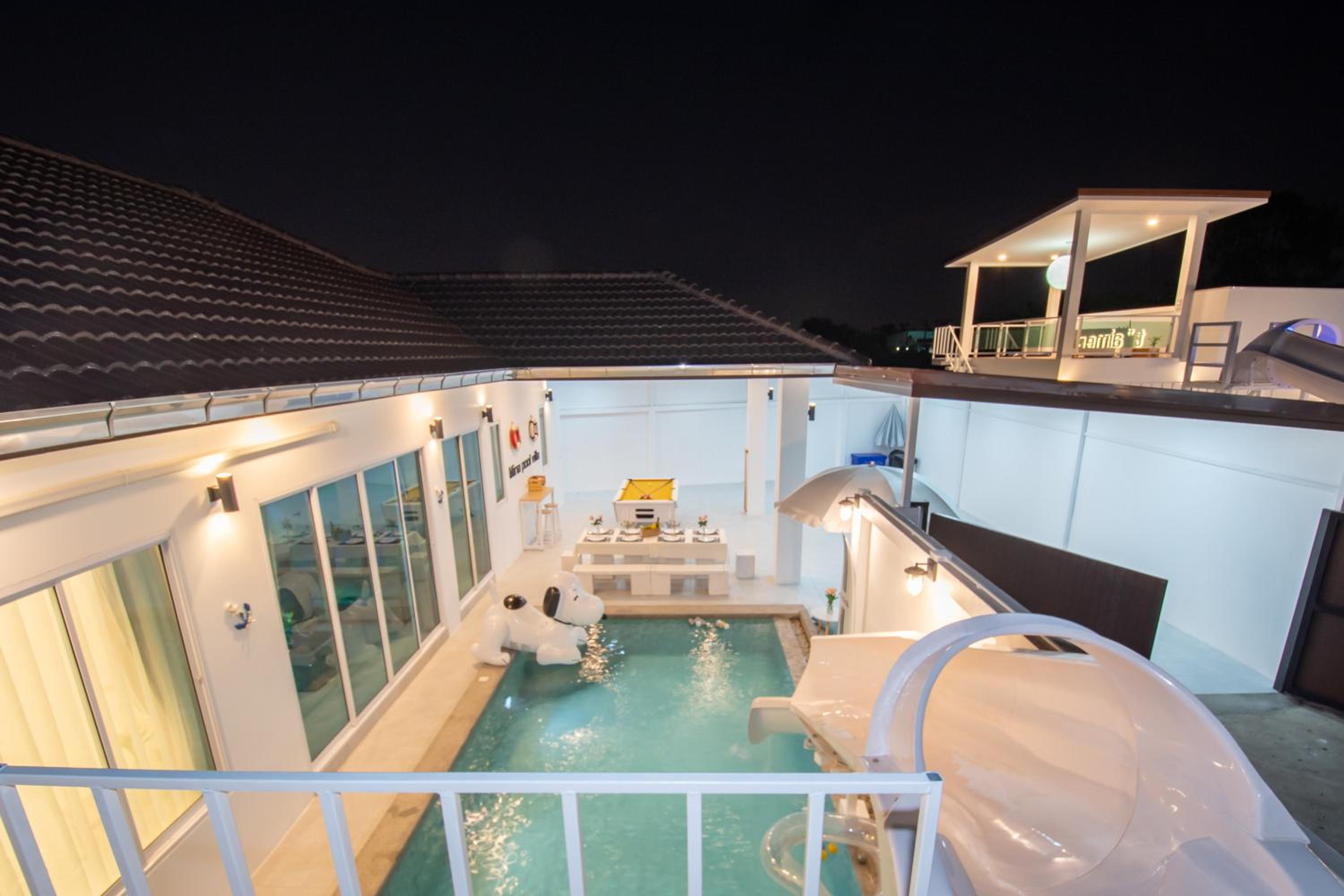 Mina Pool Villa