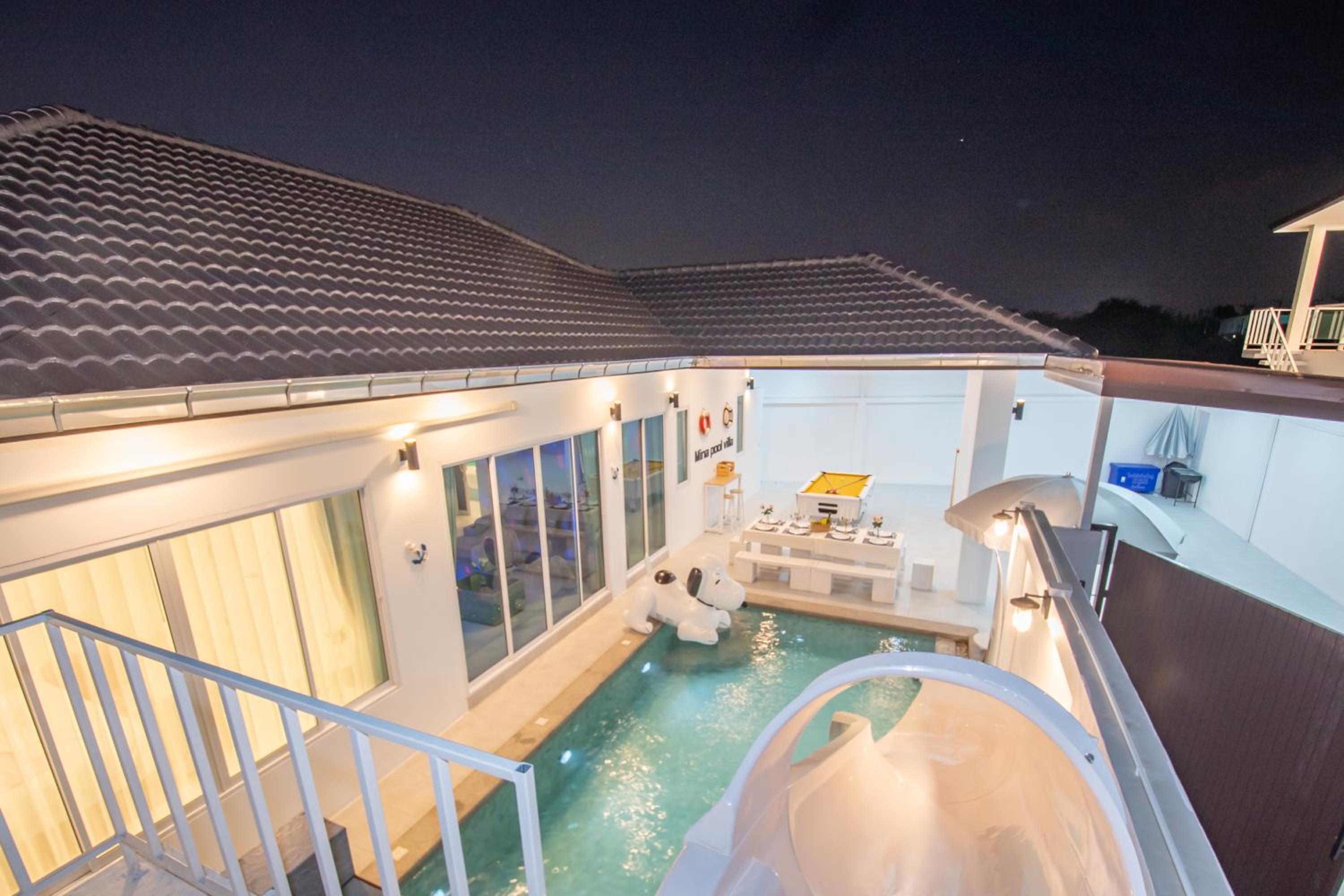 Mina Pool Villa