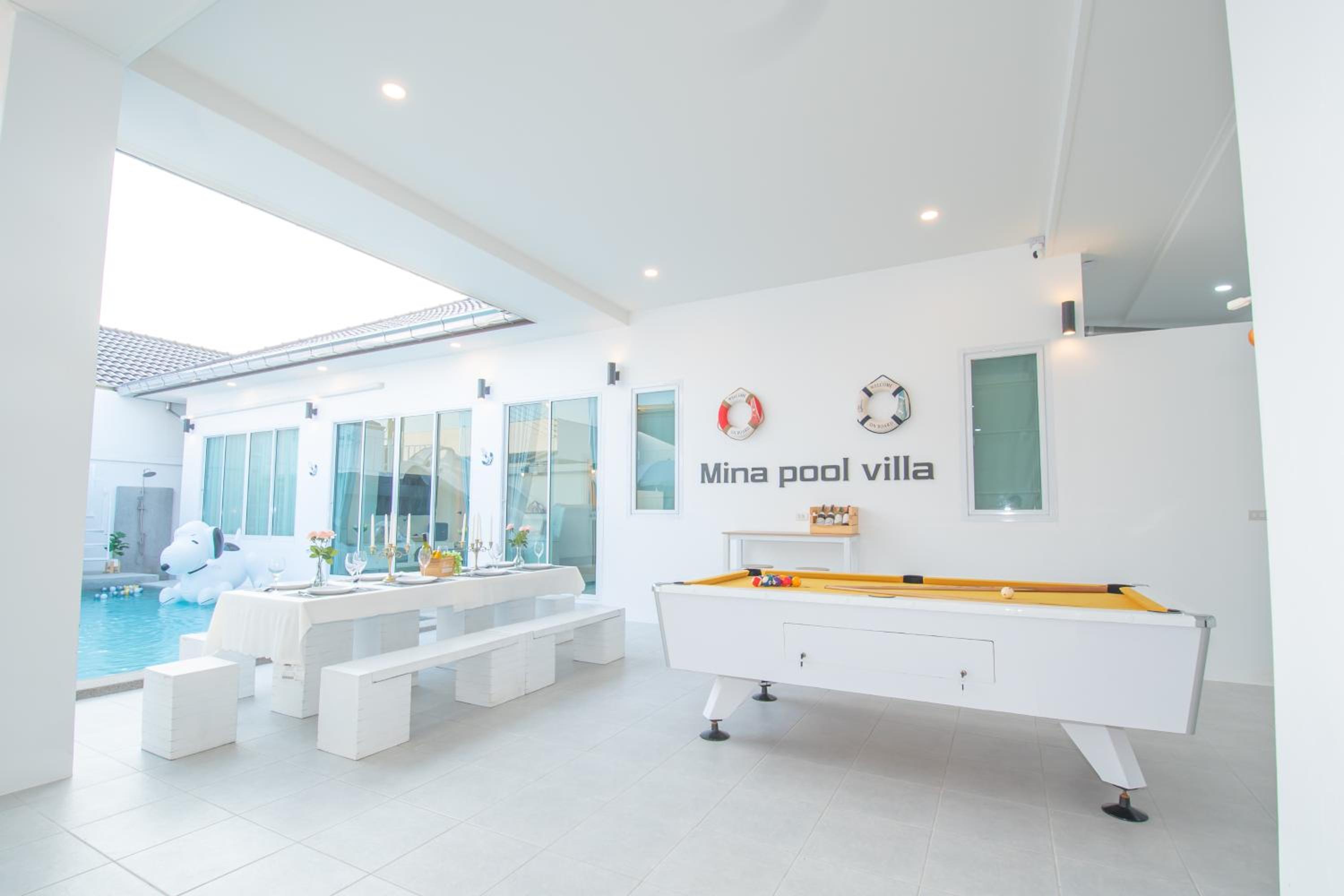 Mina Pool Villa