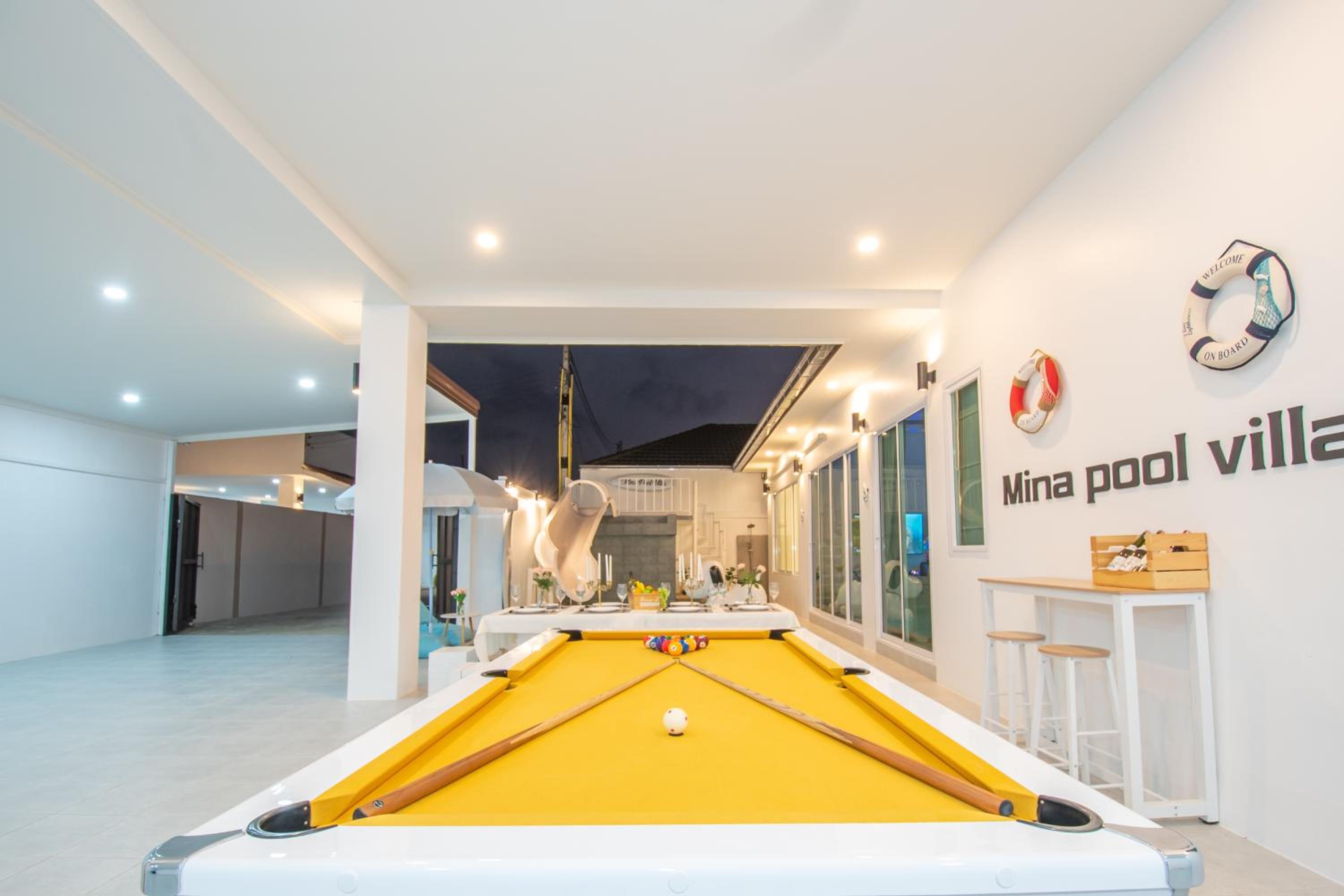 Mina Pool Villa