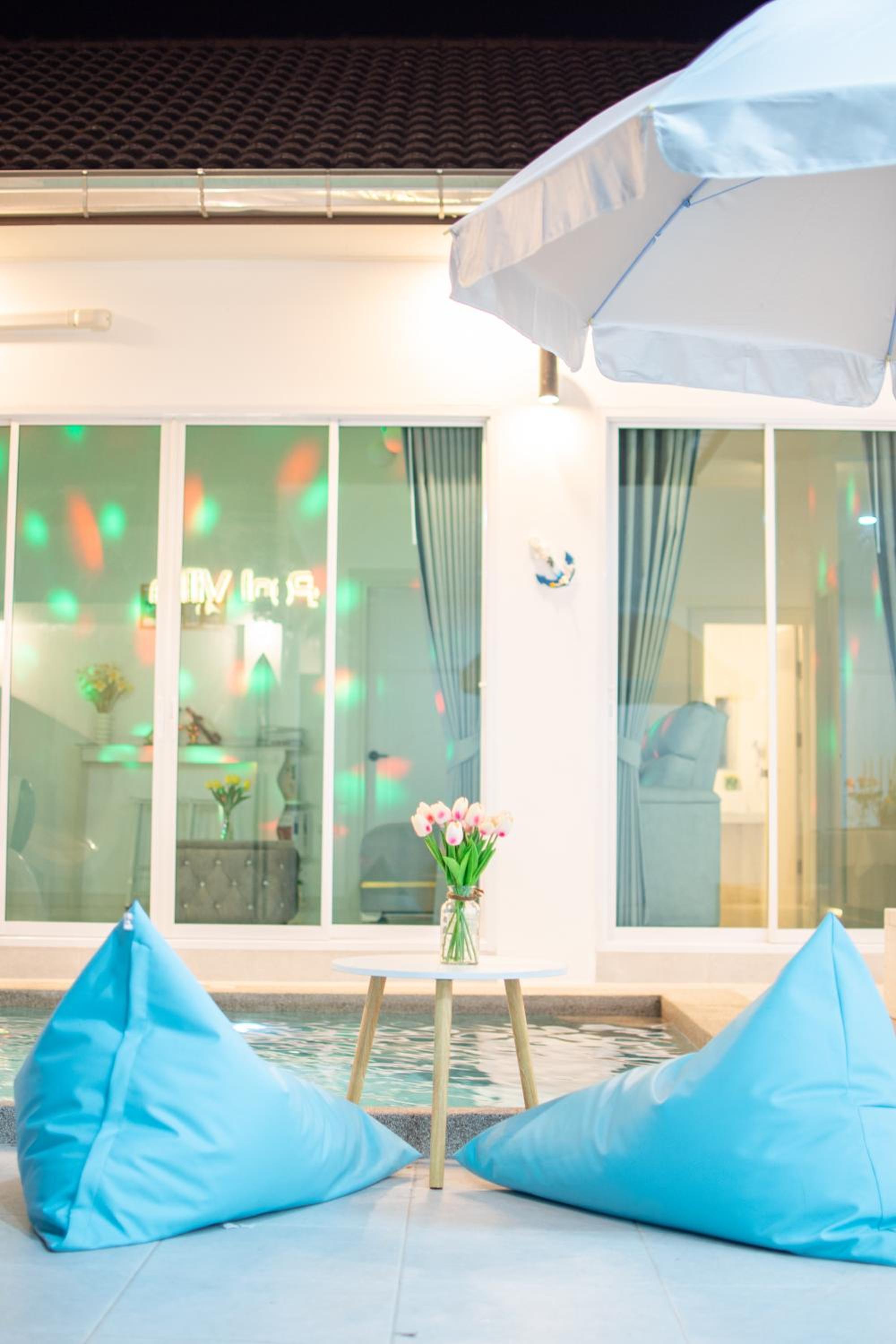 Mina Pool Villa