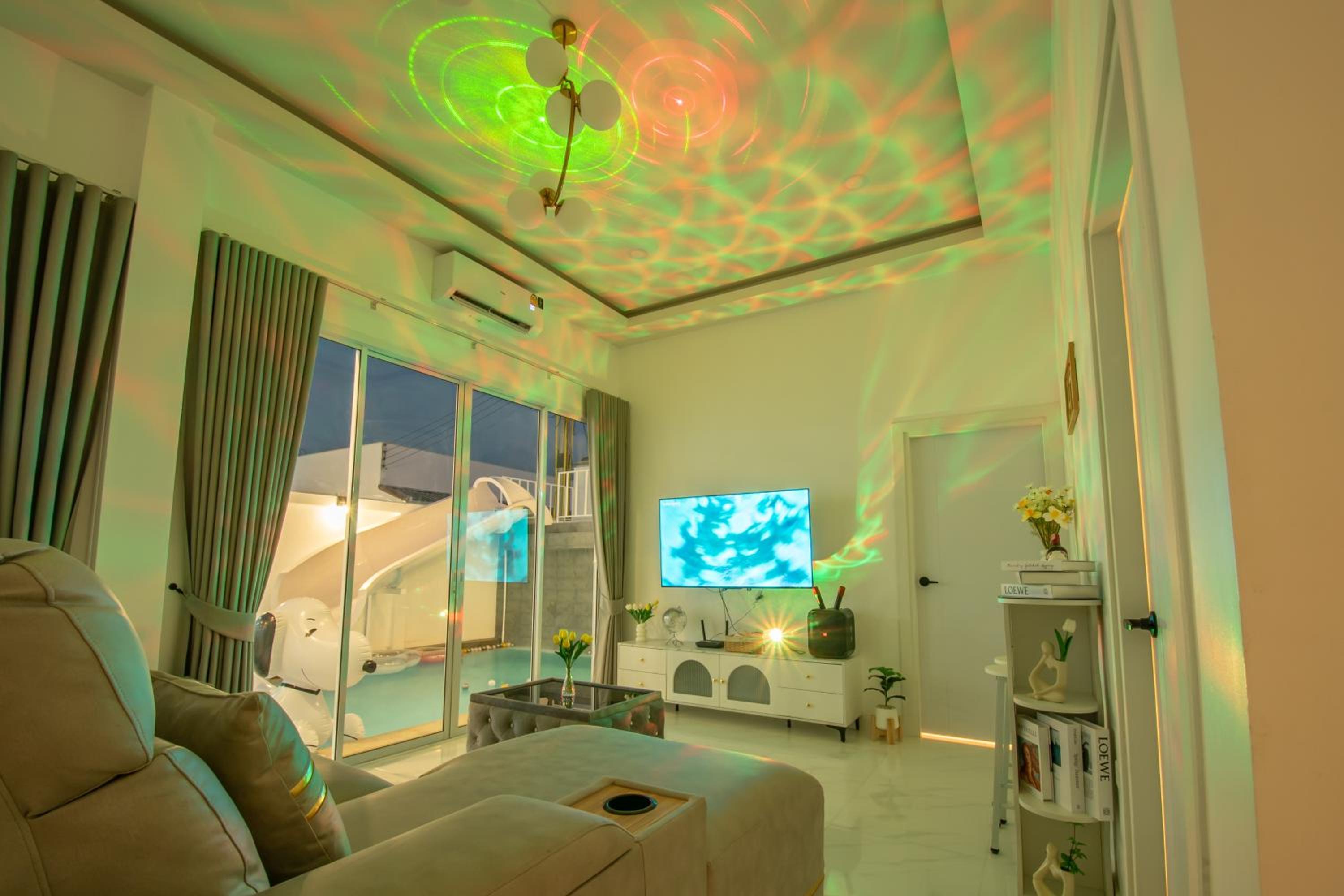 Mina Pool Villa