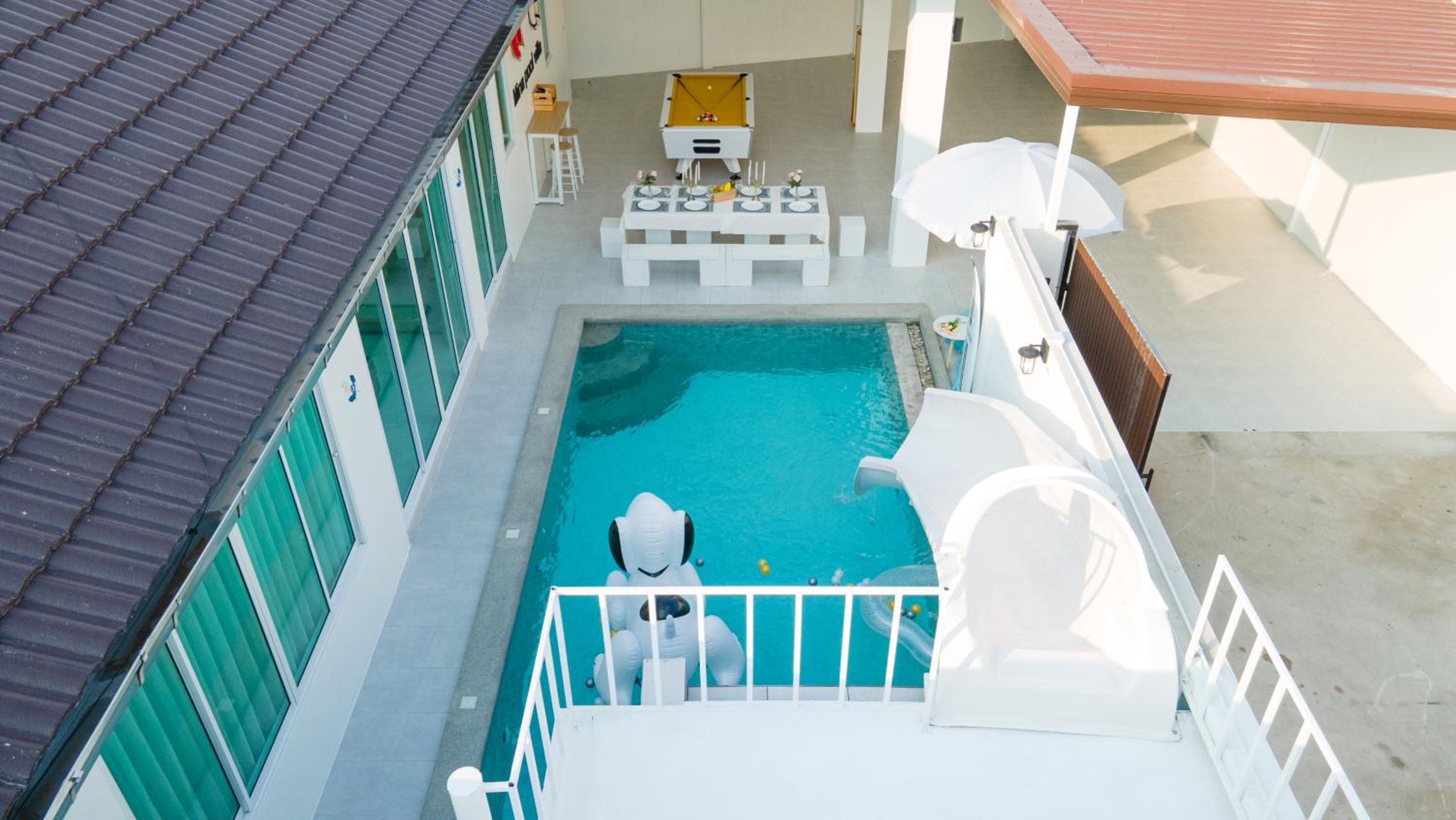 Mina Pool Villa
