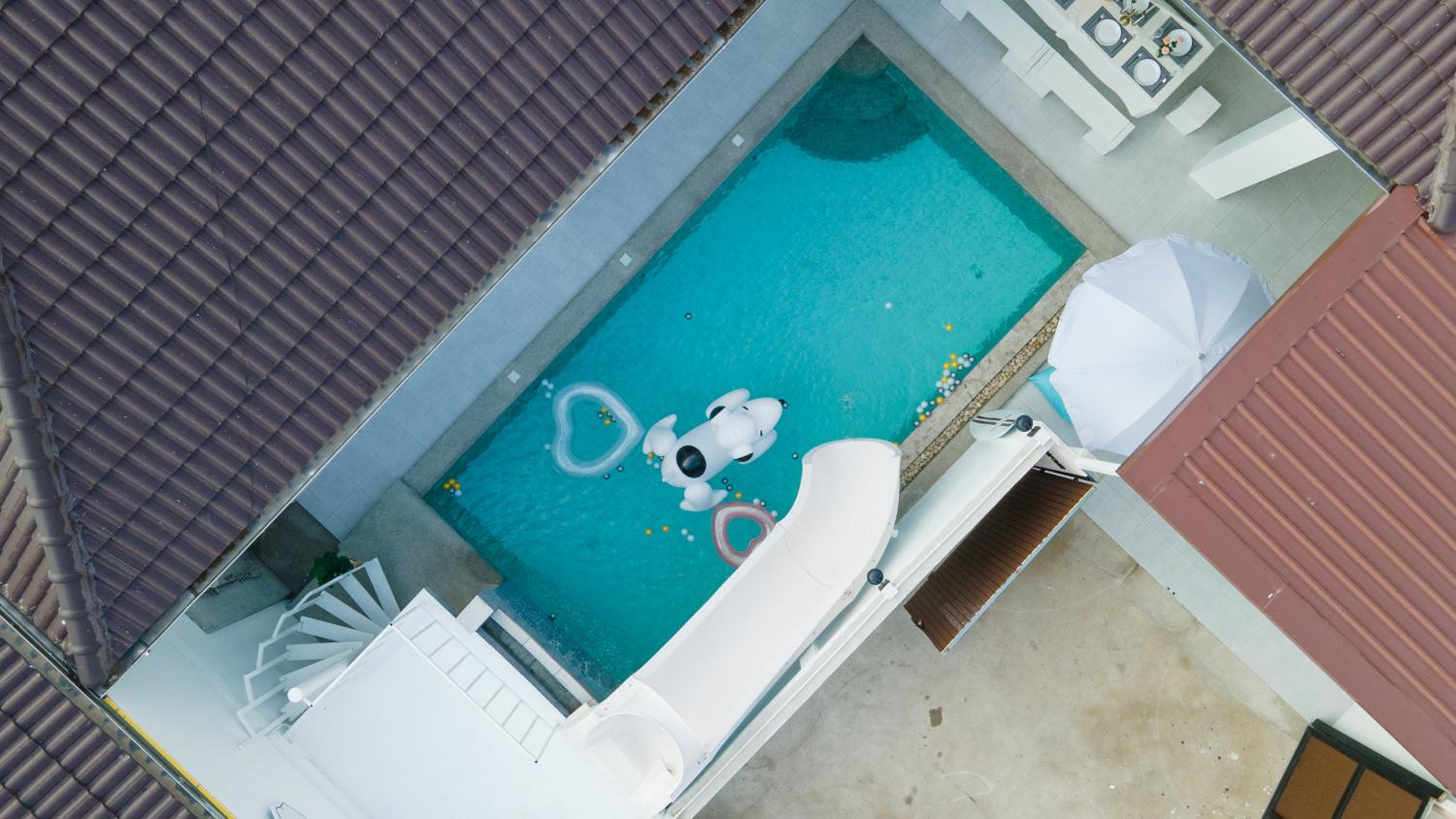 Mina Pool Villa