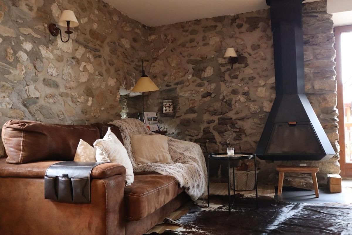Cal Gano, 3-Story Stone & Wood Mountain Retreat