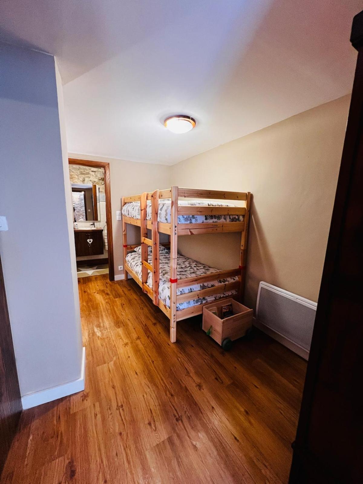 Cal Gano, 3-Story Stone & Wood Mountain Retreat