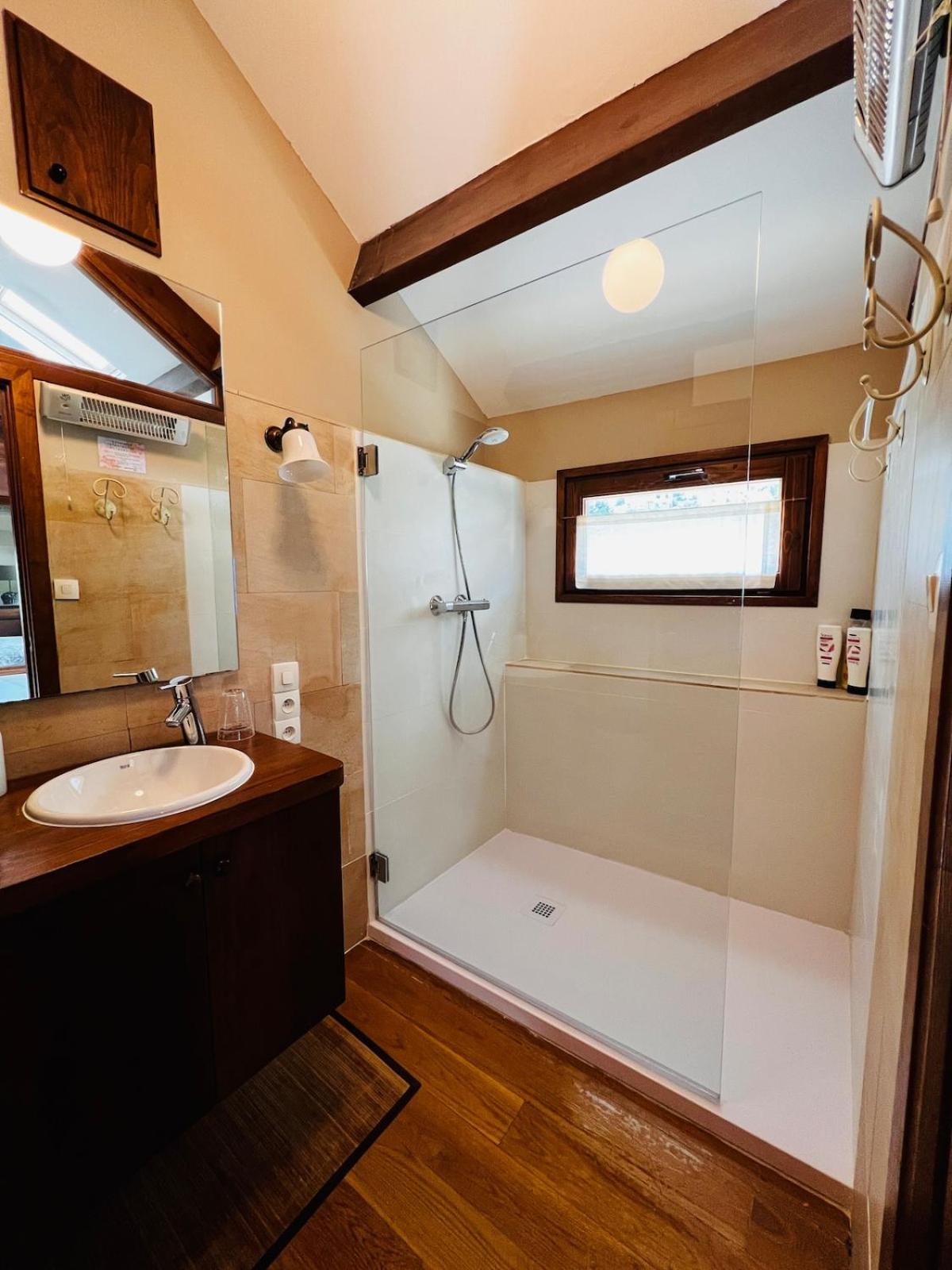 Cal Gano, 3-Story Stone & Wood Mountain Retreat