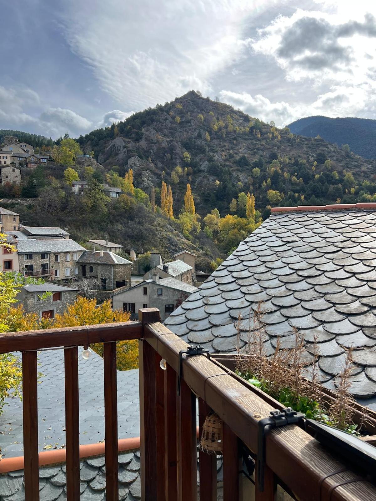 Cal Gano, 3-Story Stone & Wood Mountain Retreat