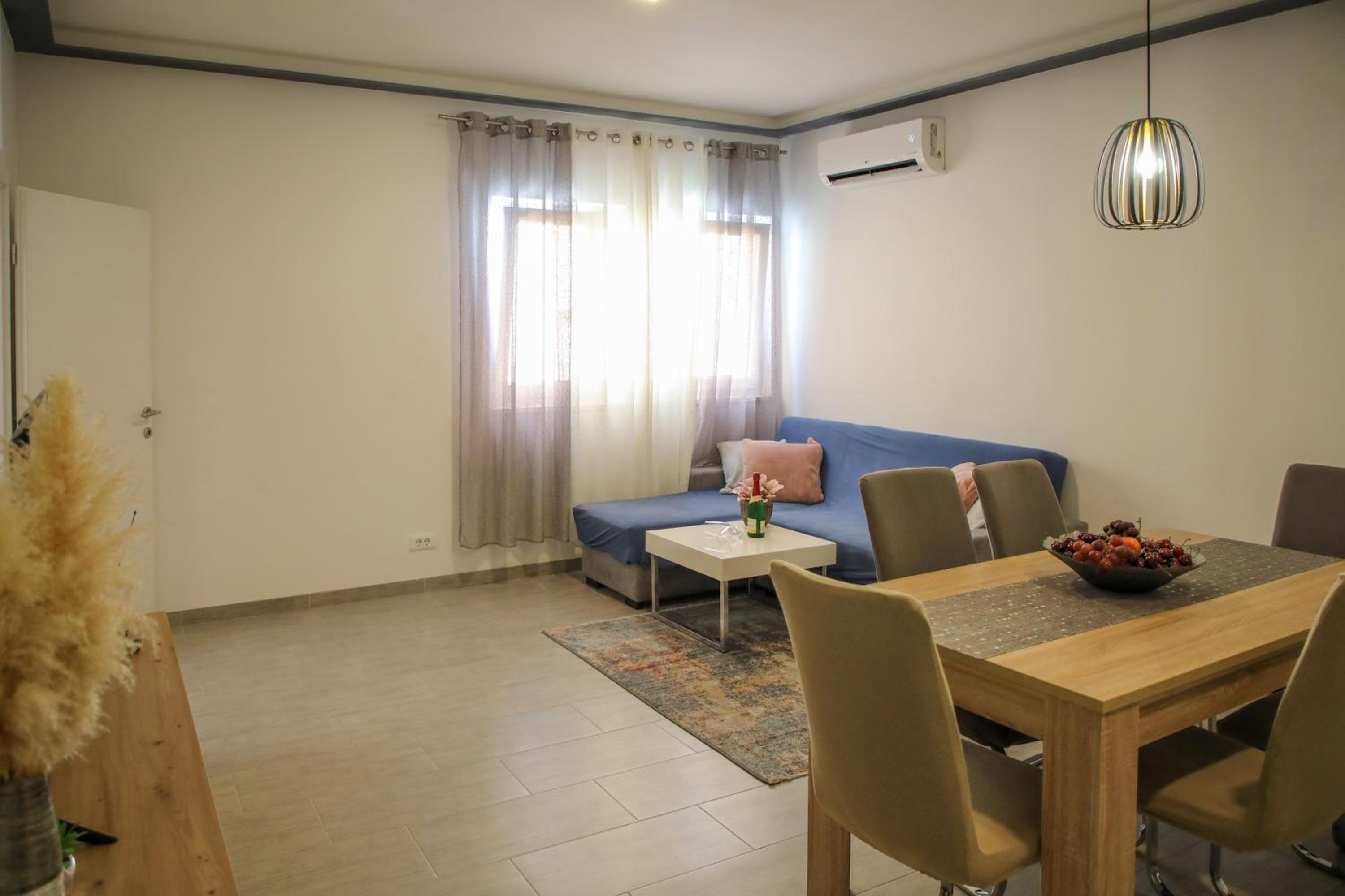 Apartment Tonia Split