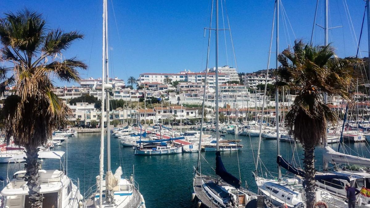 Stunning sea views over marina with swimming pool