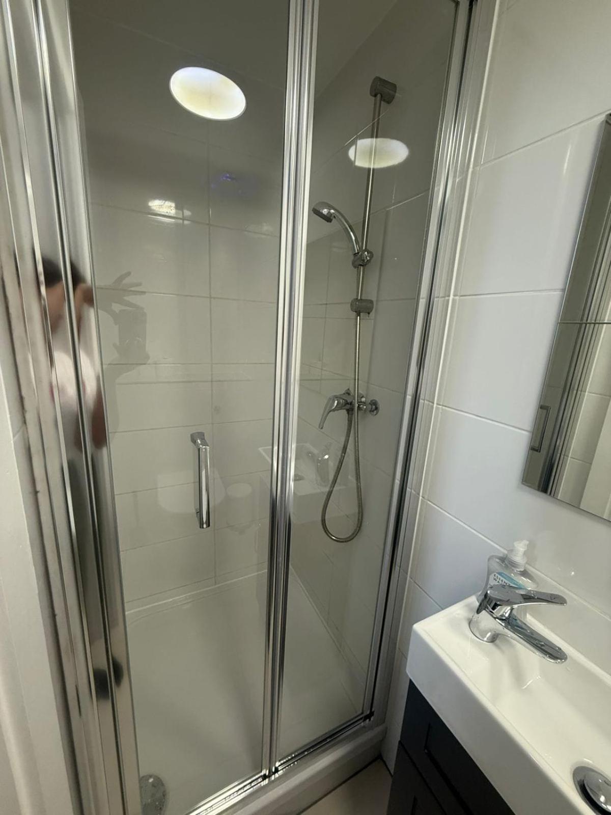 Spacious 2 Bedroom Flat In Heart of London!