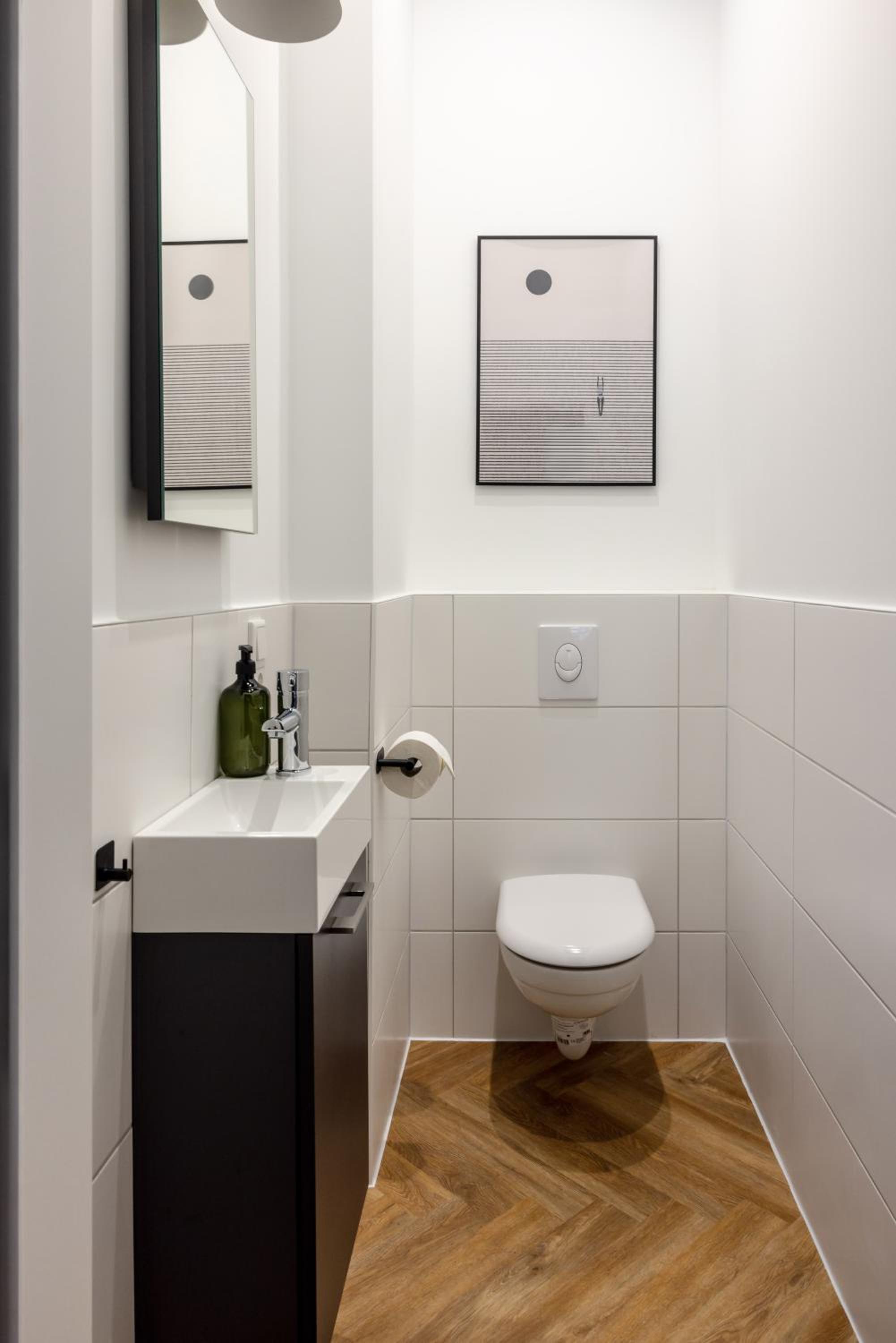 oompH Berlin Minimalist & Mighty - 1 BR hosting up to 6