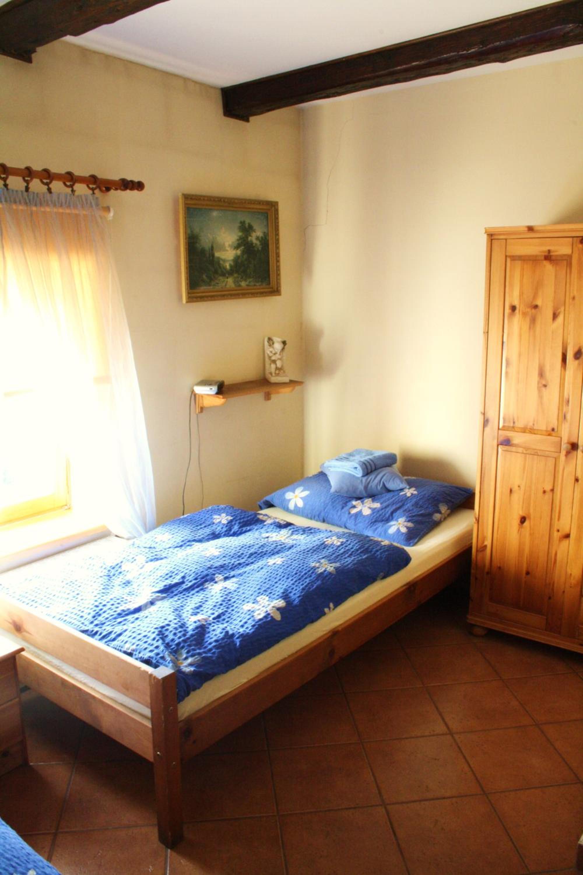 Photo 32
