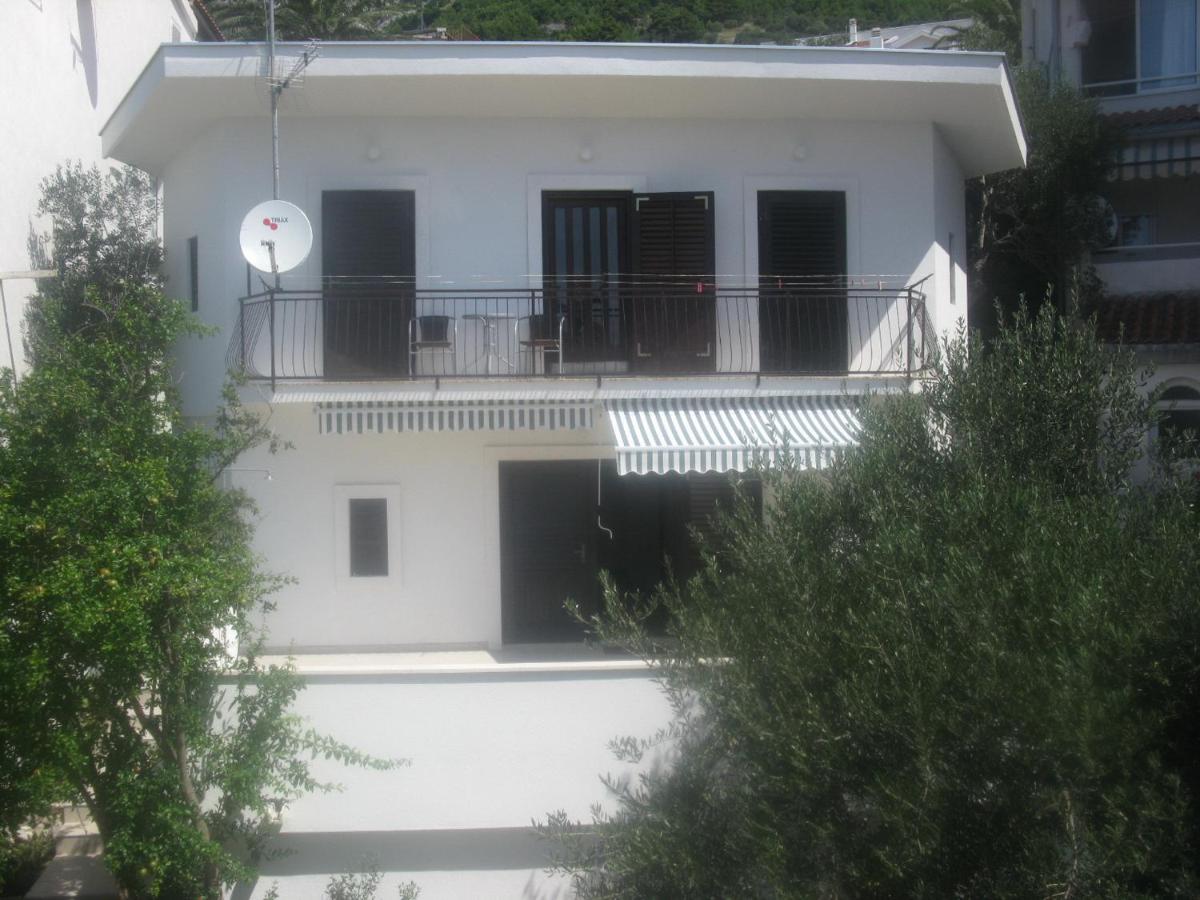 Holiday Home Mona view 2