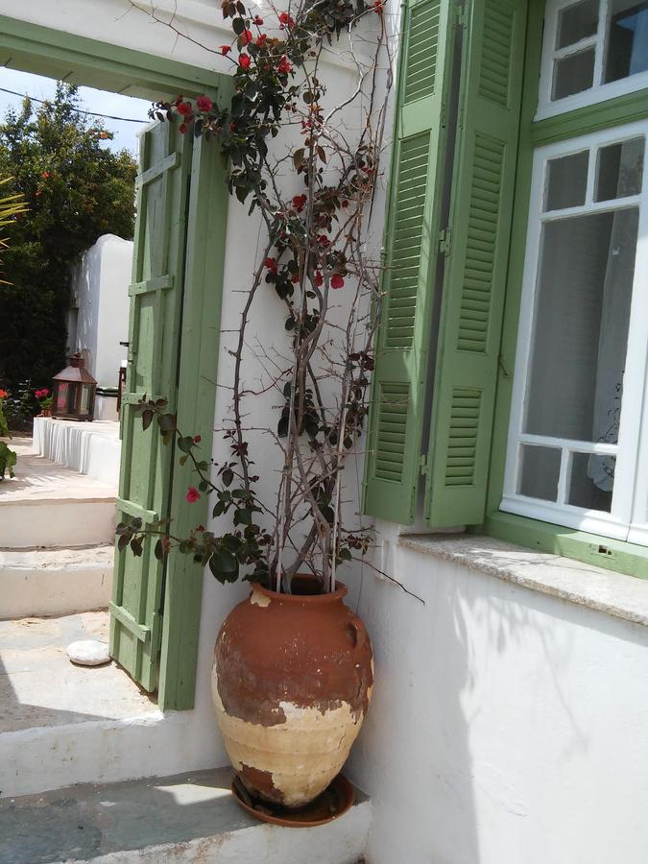 Matsas Mansions