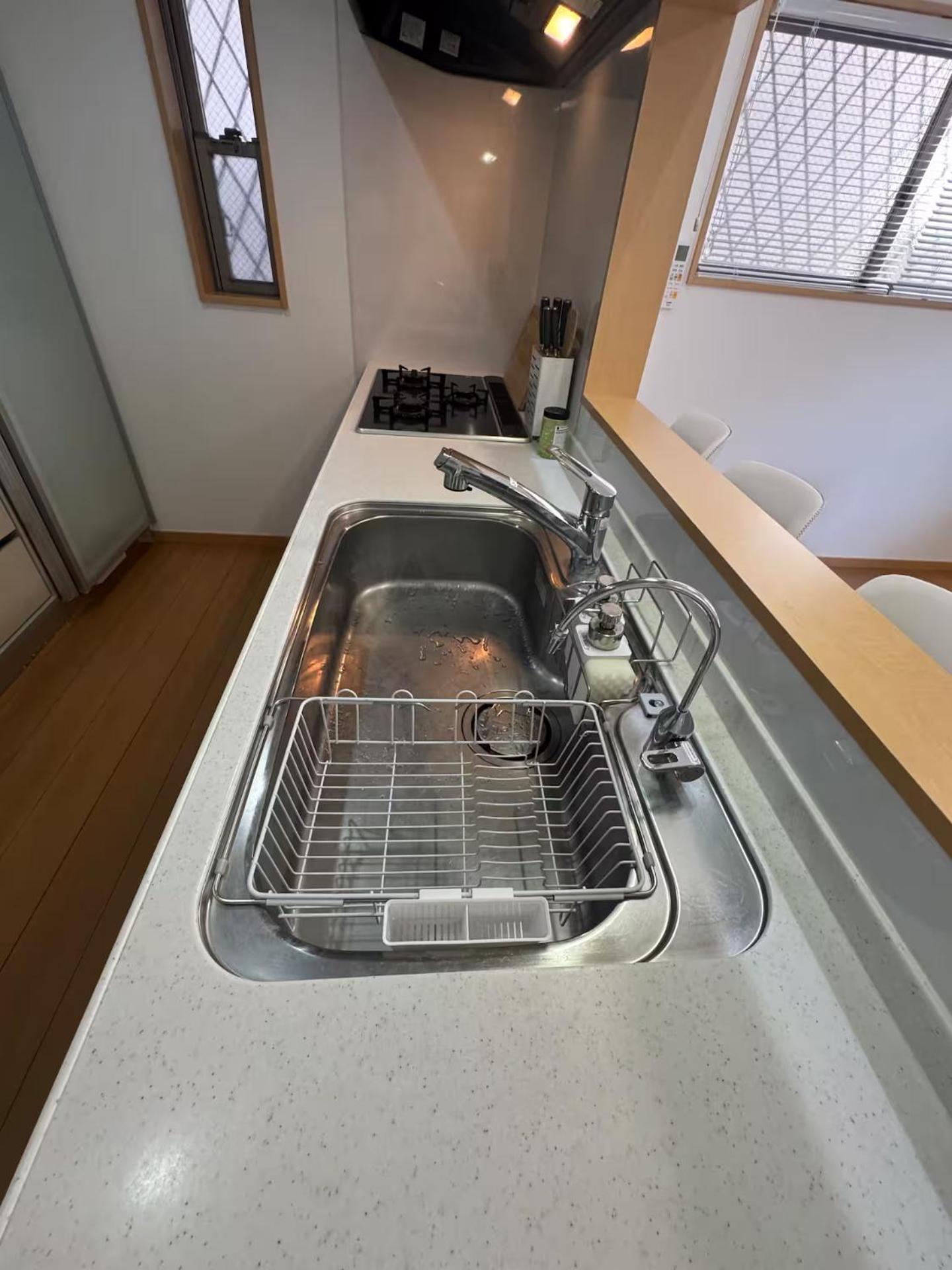 5 Minutes Train to Haneda Airport 2 Bedrooms 5 Beds Fully Equipped 2 Story Private House