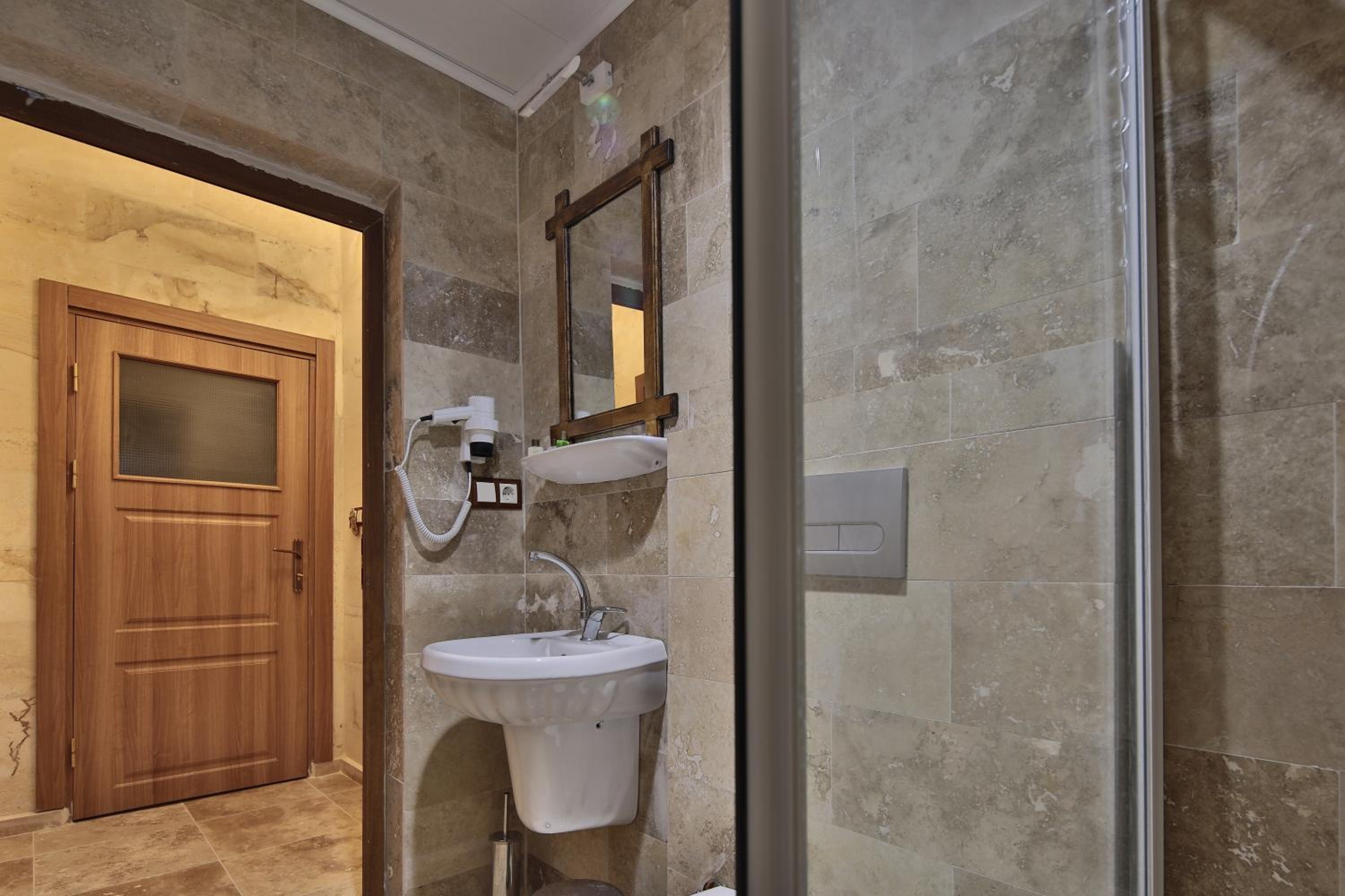 Yusuf Bey Evleri - Image 65