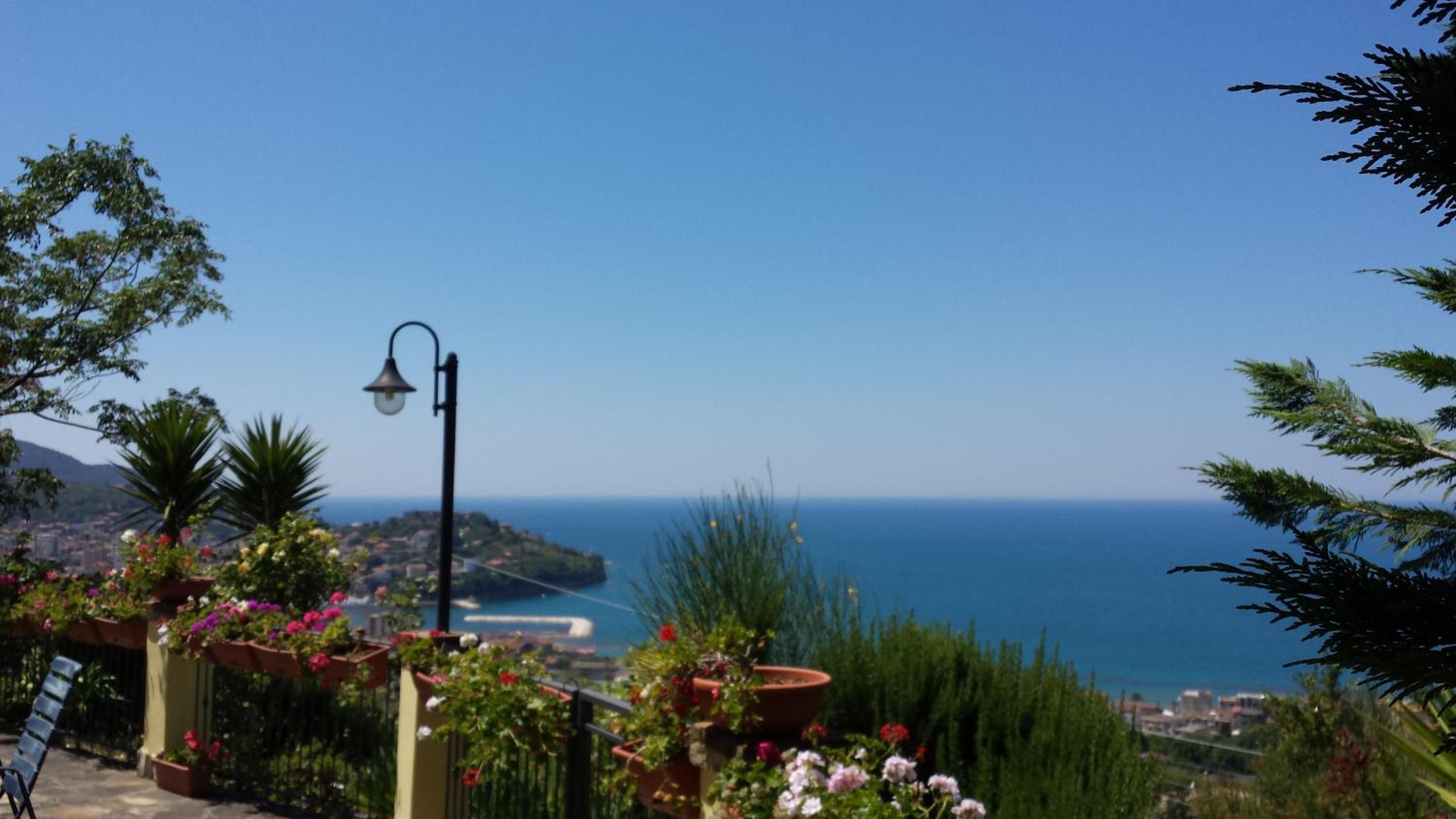 Villa Malandrino Guest House