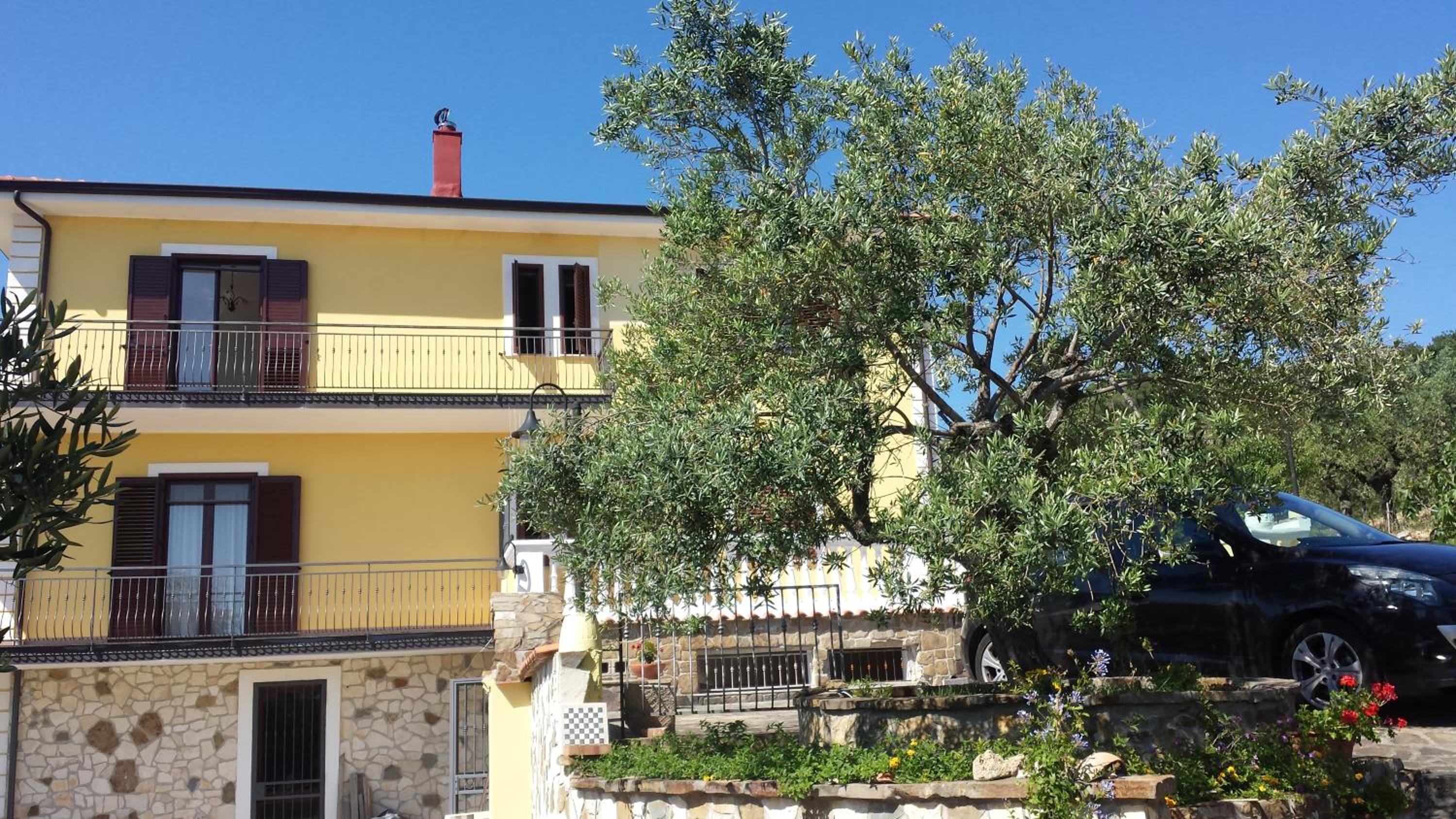 Villa Malandrino Guest House