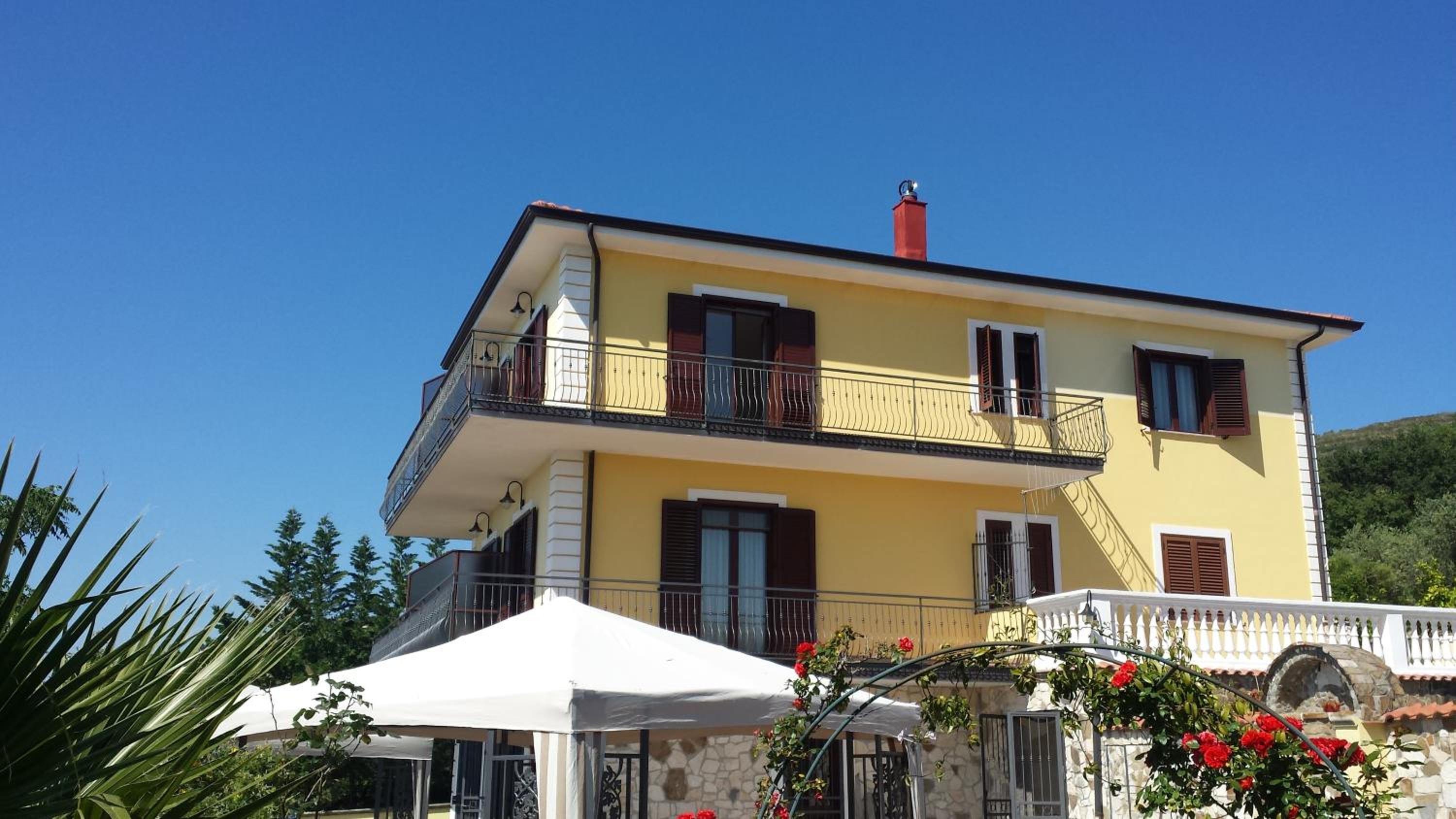 Villa Malandrino Guest House