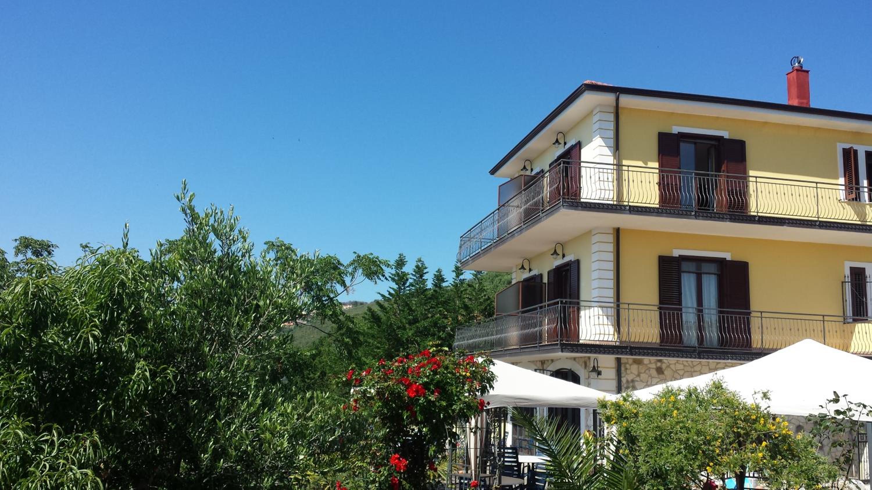Villa Malandrino Guest House