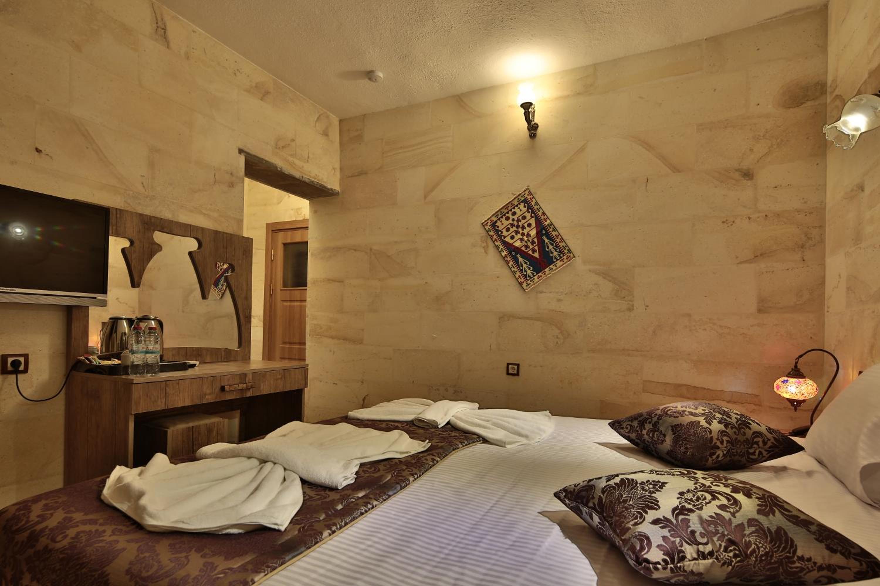 Yusuf Bey Evleri - Image 39