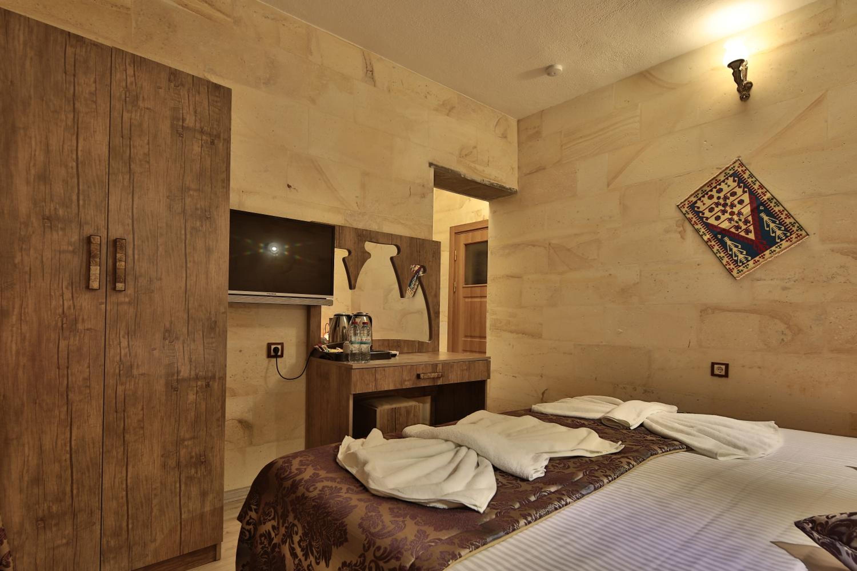 Yusuf Bey Evleri - Image 40