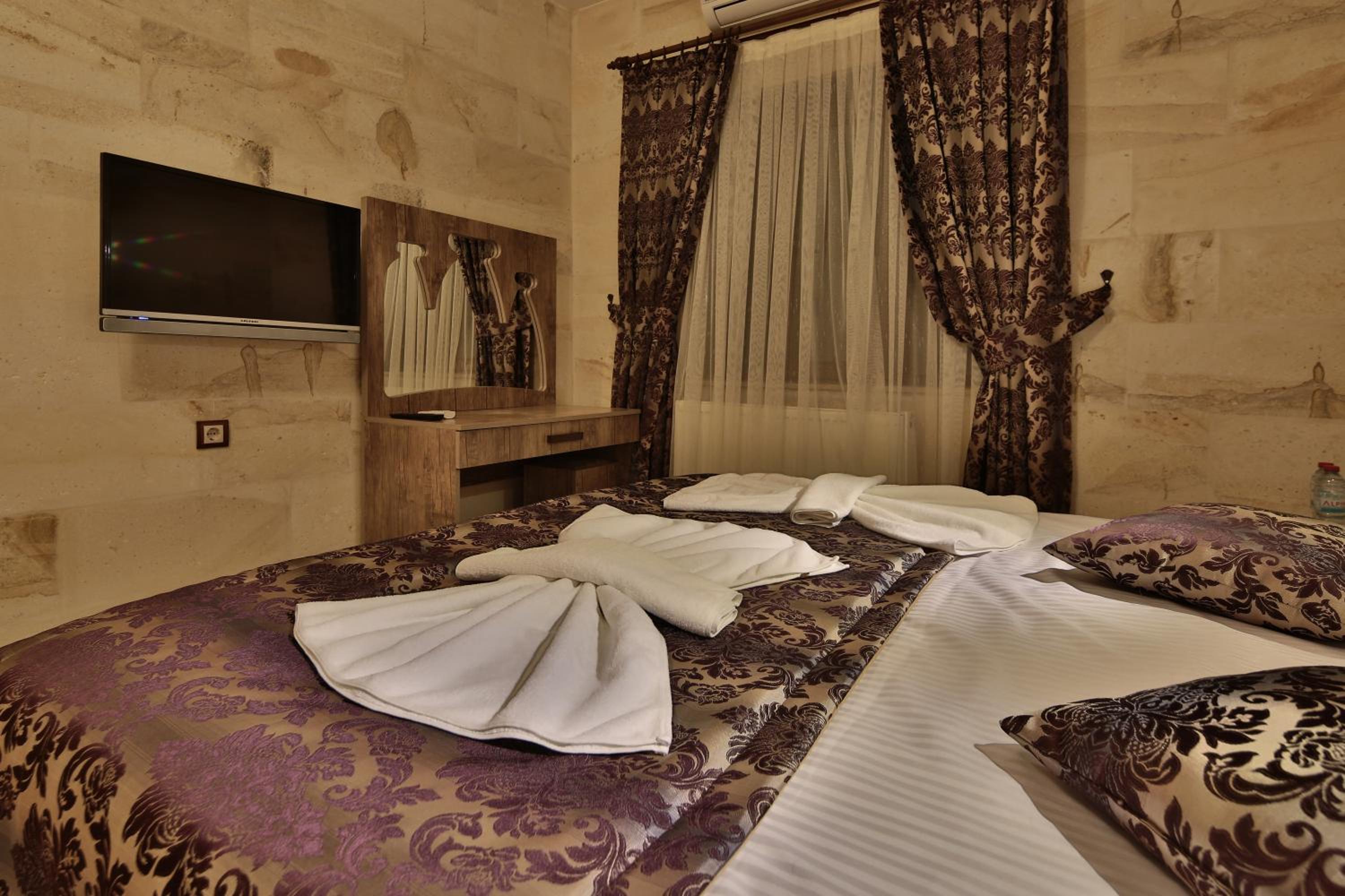 Yusuf Bey Evleri - Image 47