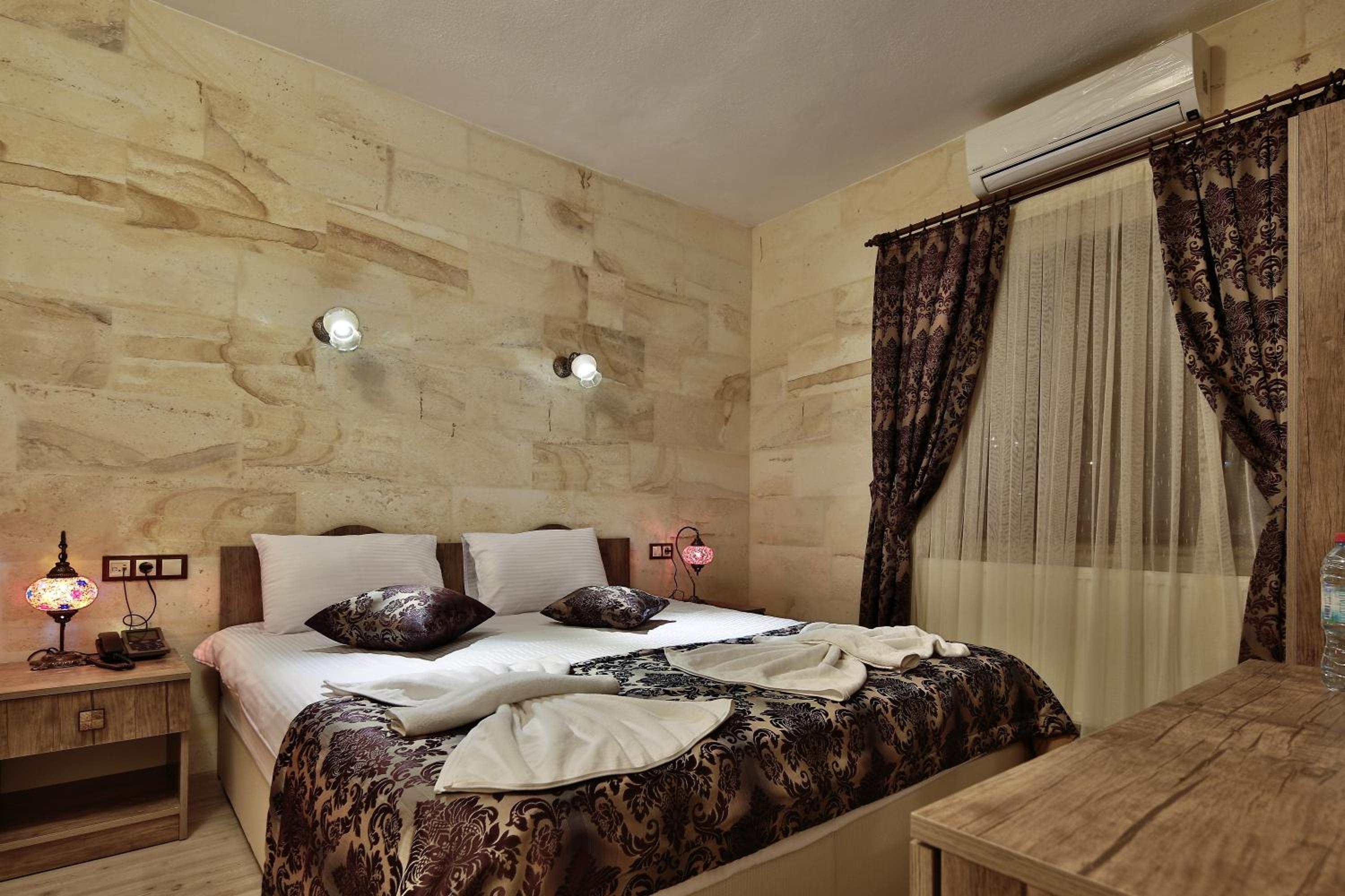 Yusuf Bey Evleri - Image 12