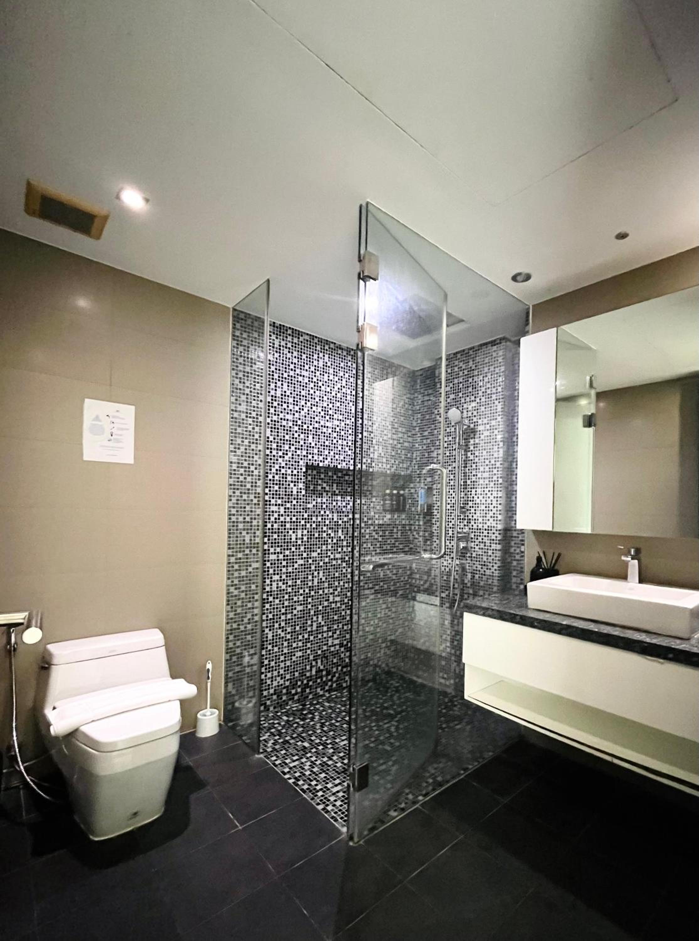 Twin Sands Resort Penthouse