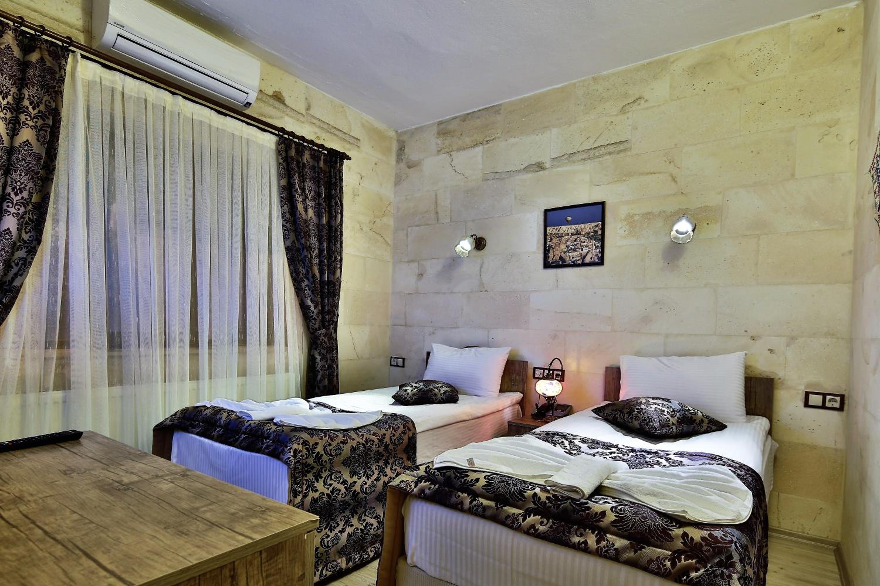 Yusuf Bey Evleri - Image 57