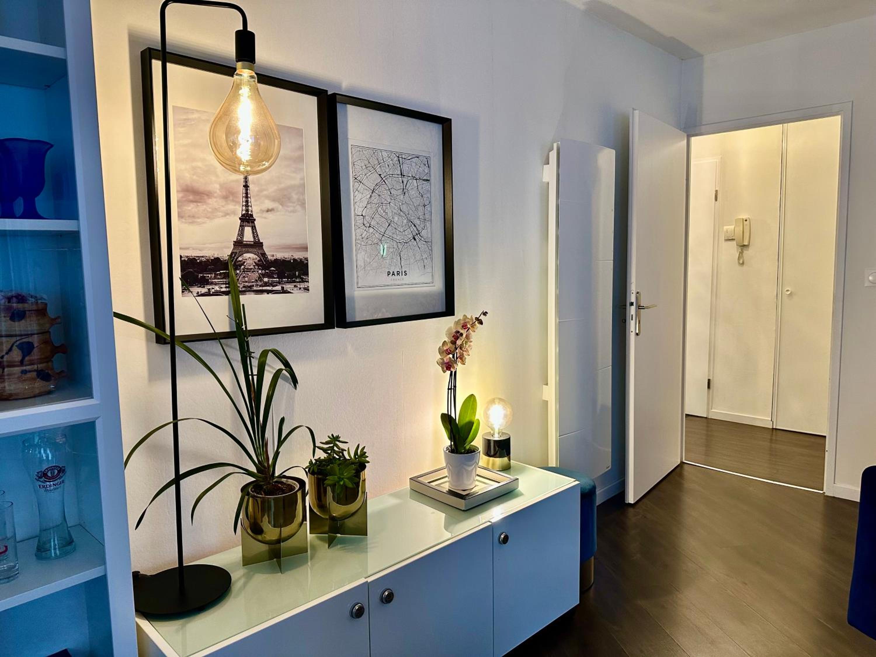 Apt Place de Toscane - 4min Disneyland-PARIS