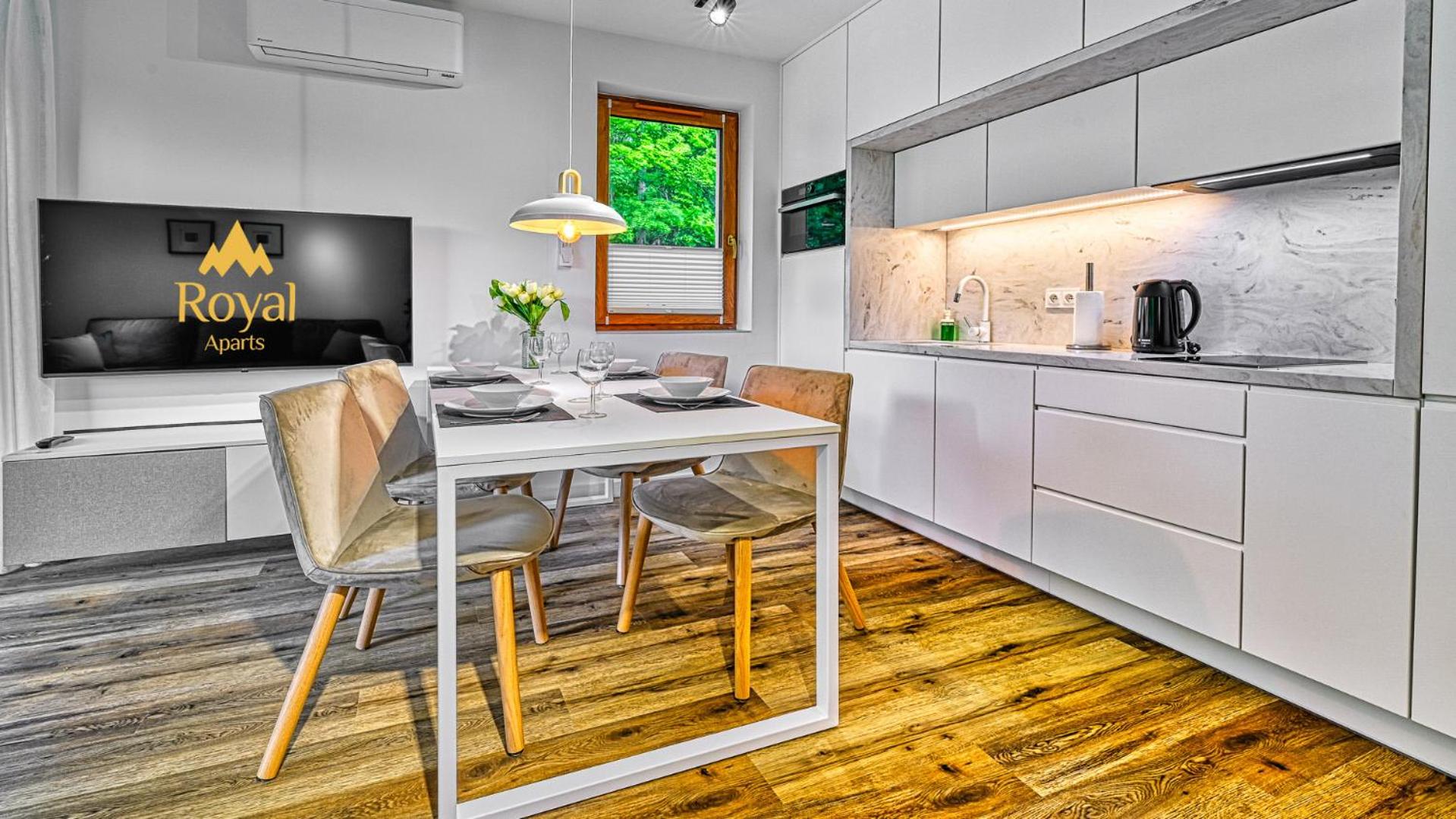 Apartamenty ROYAL APARTS VIP Widok 800 - z panoramą gór