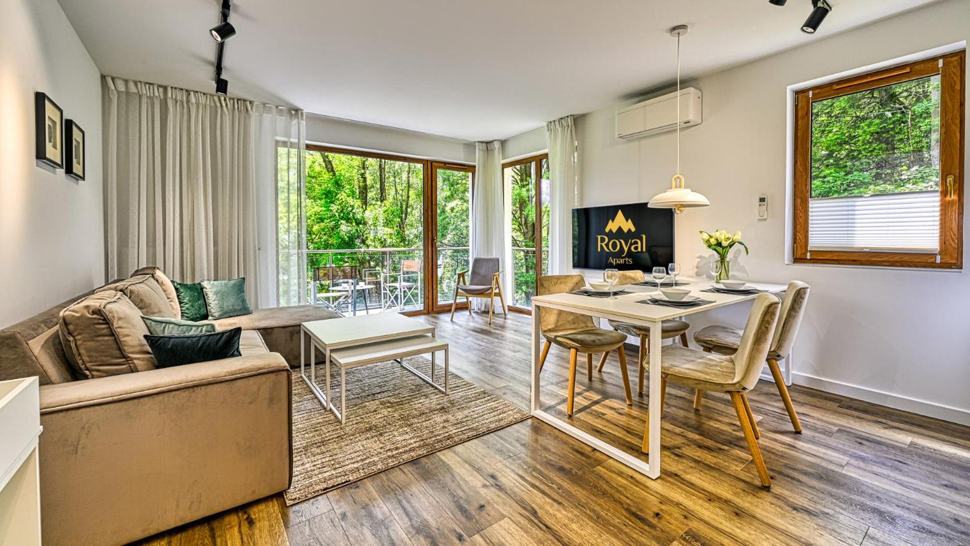 Apartamenty ROYAL APARTS VIP Widok 800 - z panoramą gór