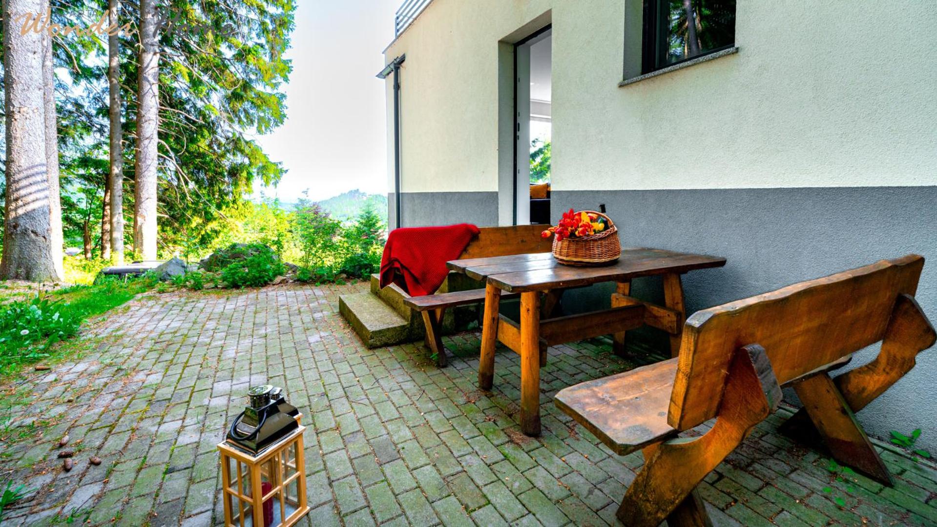 Wonder Home- blisko szlaków, z trasami i pięknym widokiem