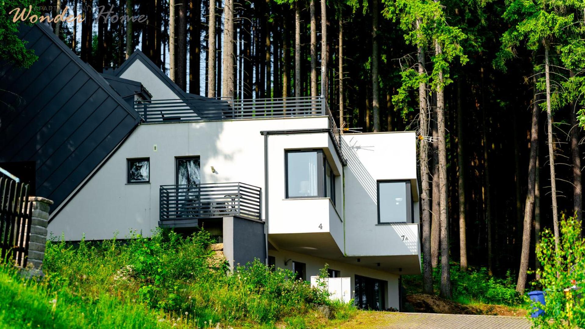 Wonder Home- blisko szlaków, z trasami i pięknym widokiem