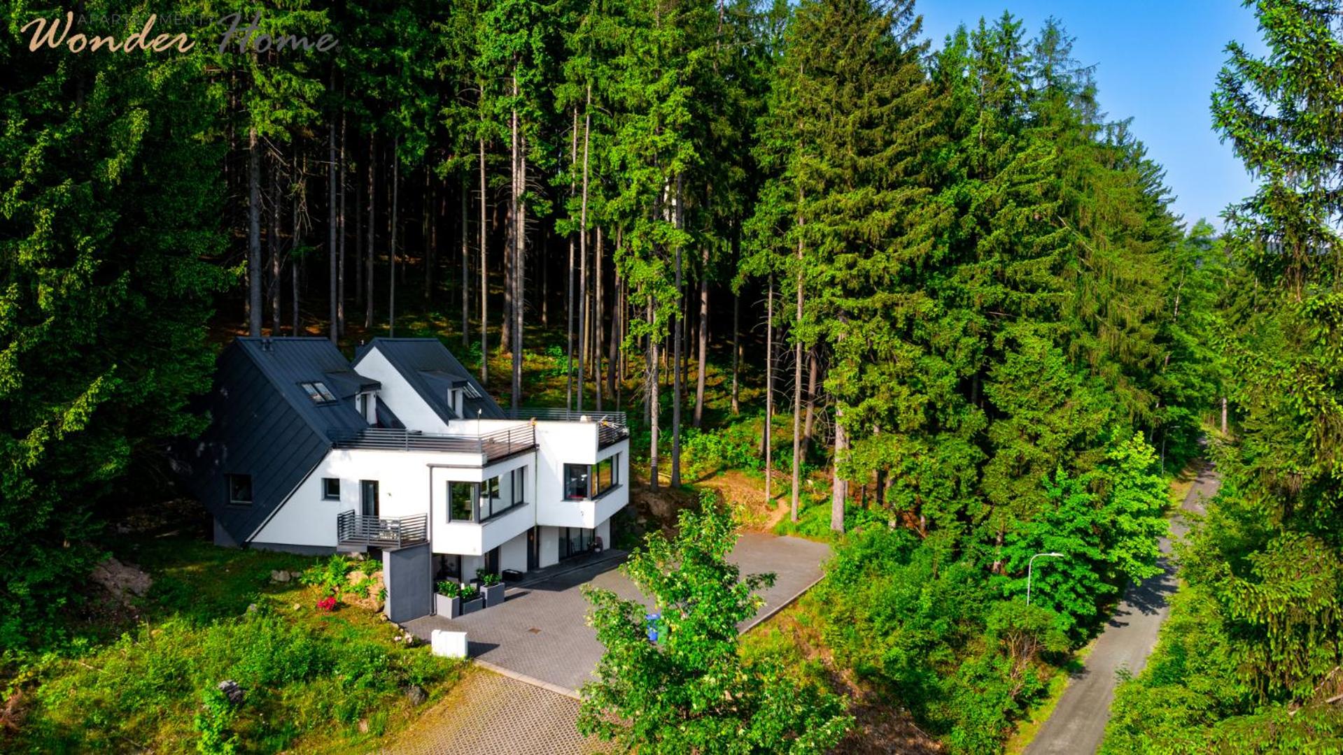 Wonder Home- blisko szlaków, z trasami i pięknym widokiem