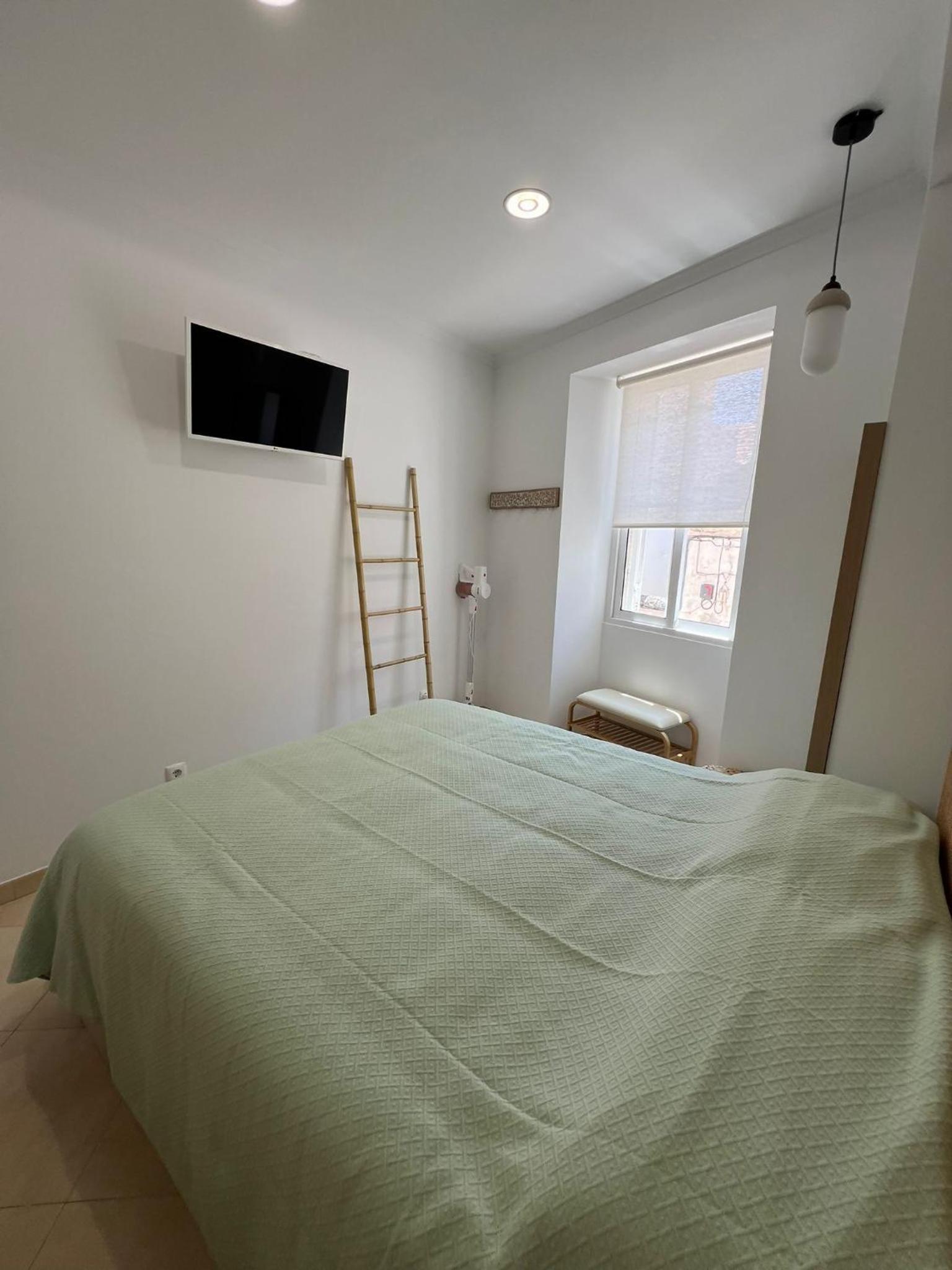 Blue Bay Beach Apartment - Maria