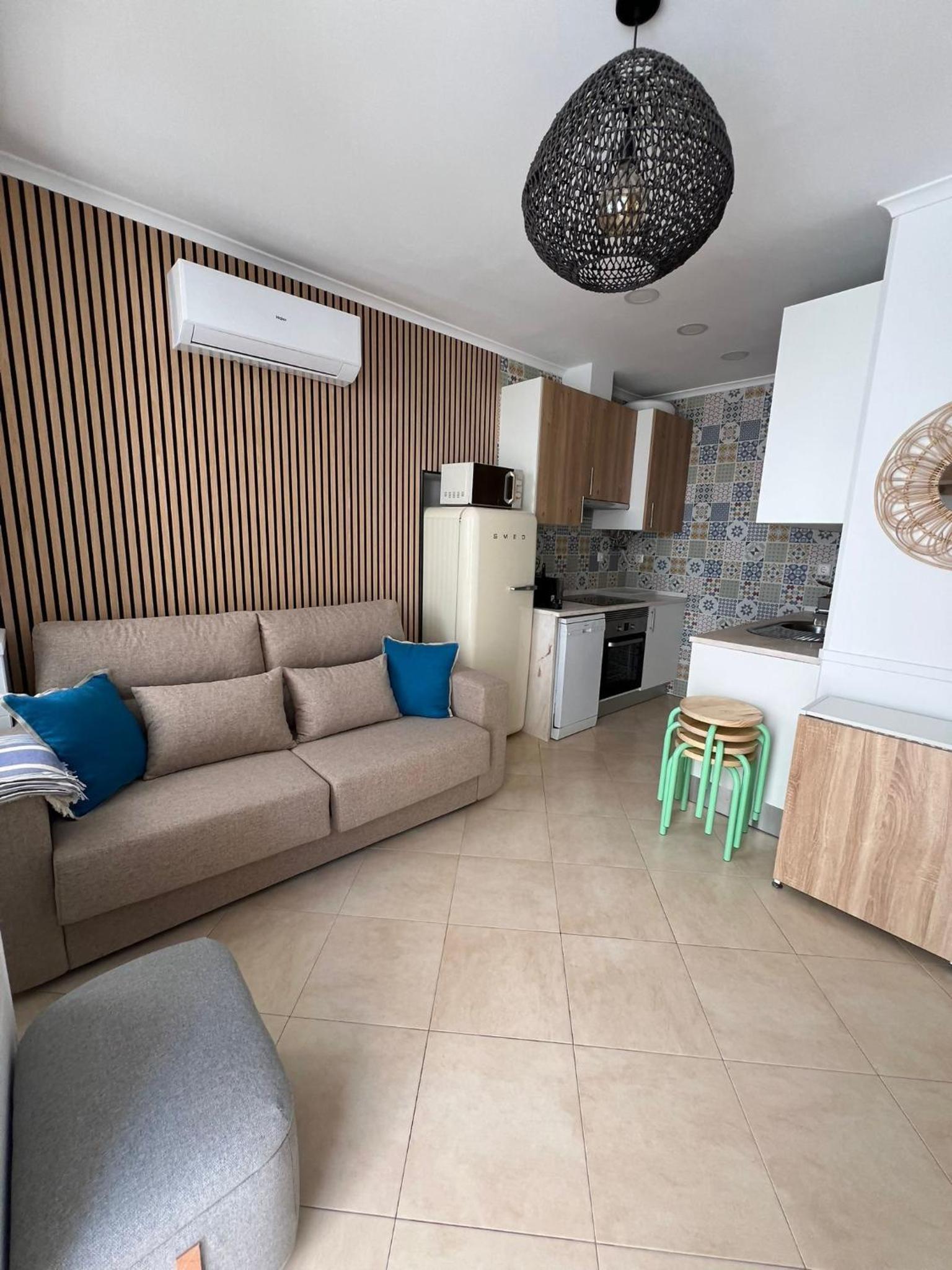 Blue Bay Beach Apartment - Maria
