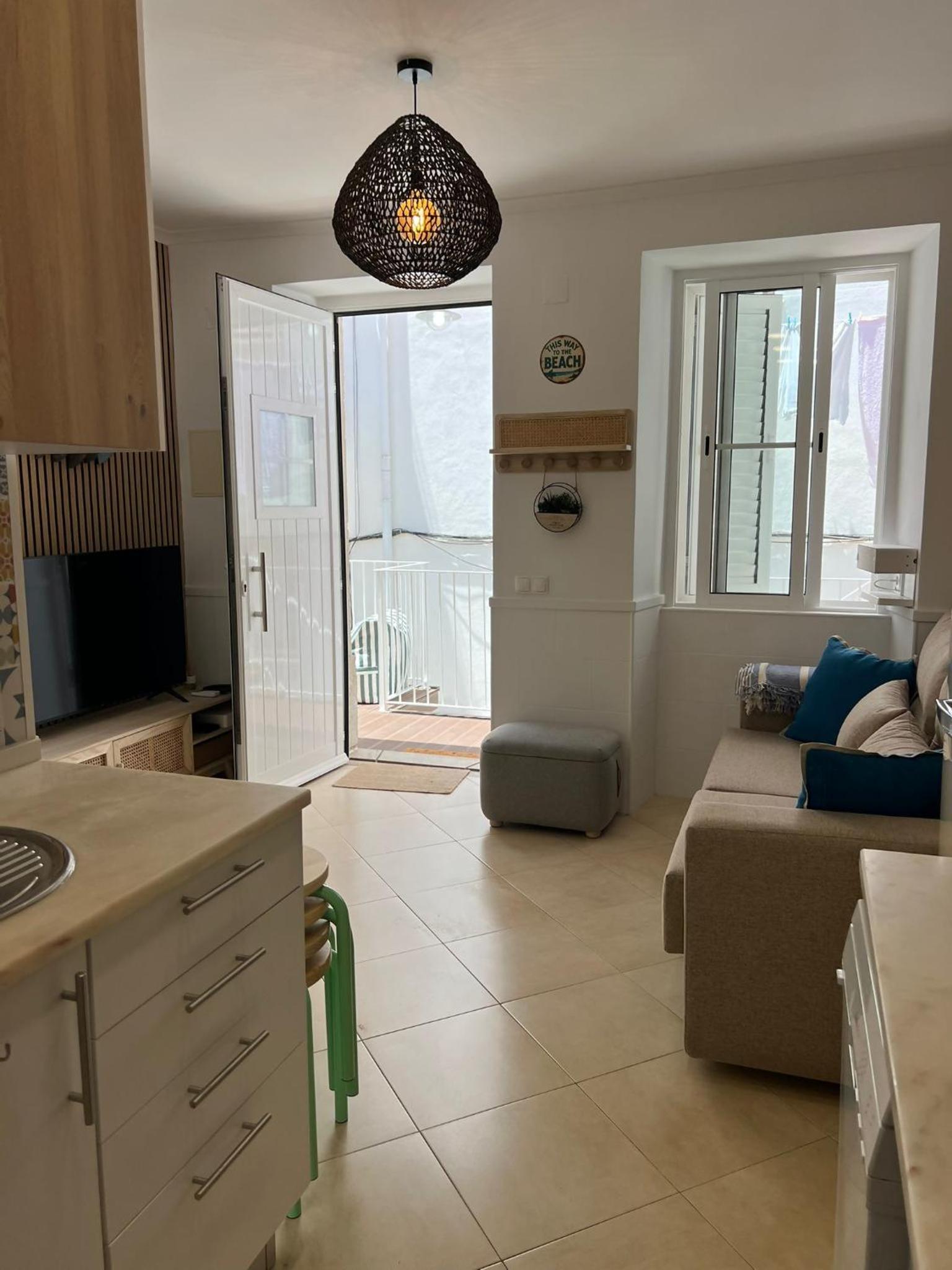Blue Bay Beach Apartment - Maria