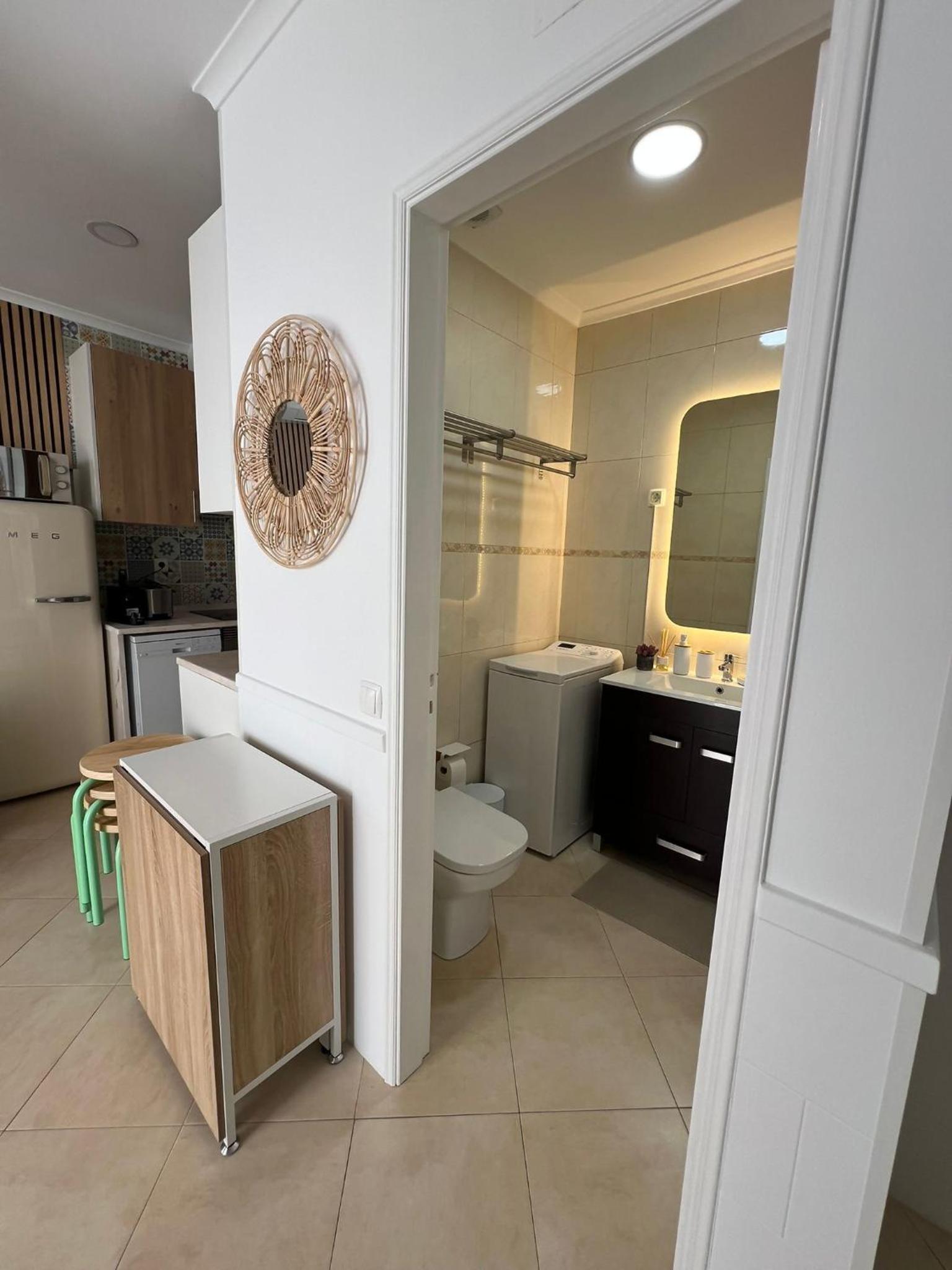 Blue Bay Beach Apartment - Maria