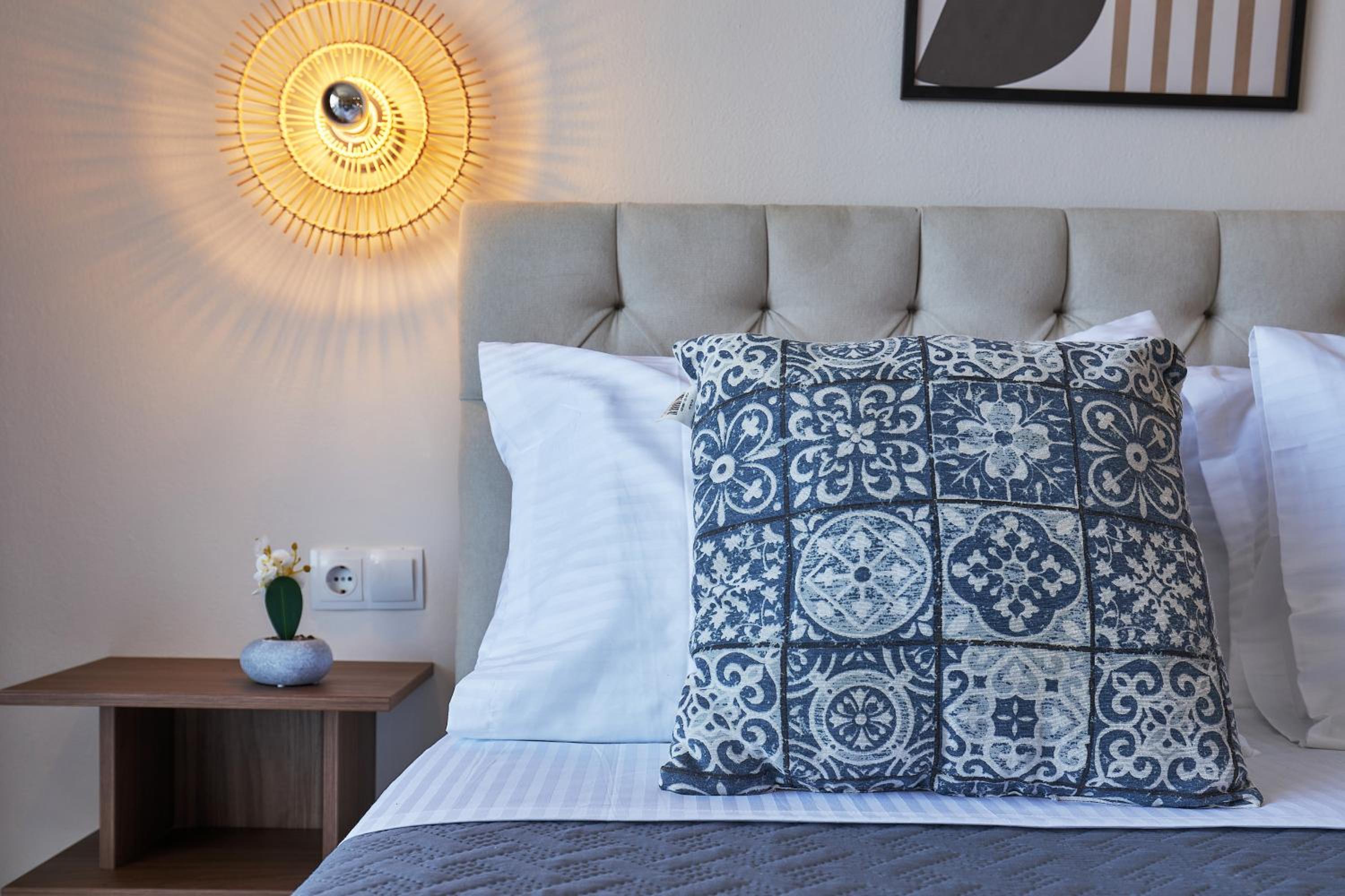 Mila Malia Suites