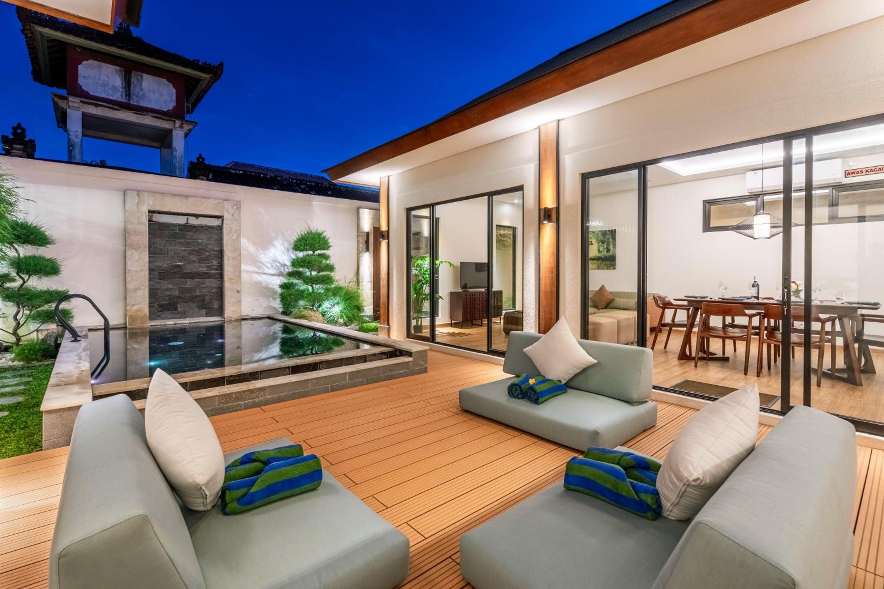 Oasis Residences Sanur - Modern 3-BR Villa with Private Pool & Fast WiFi