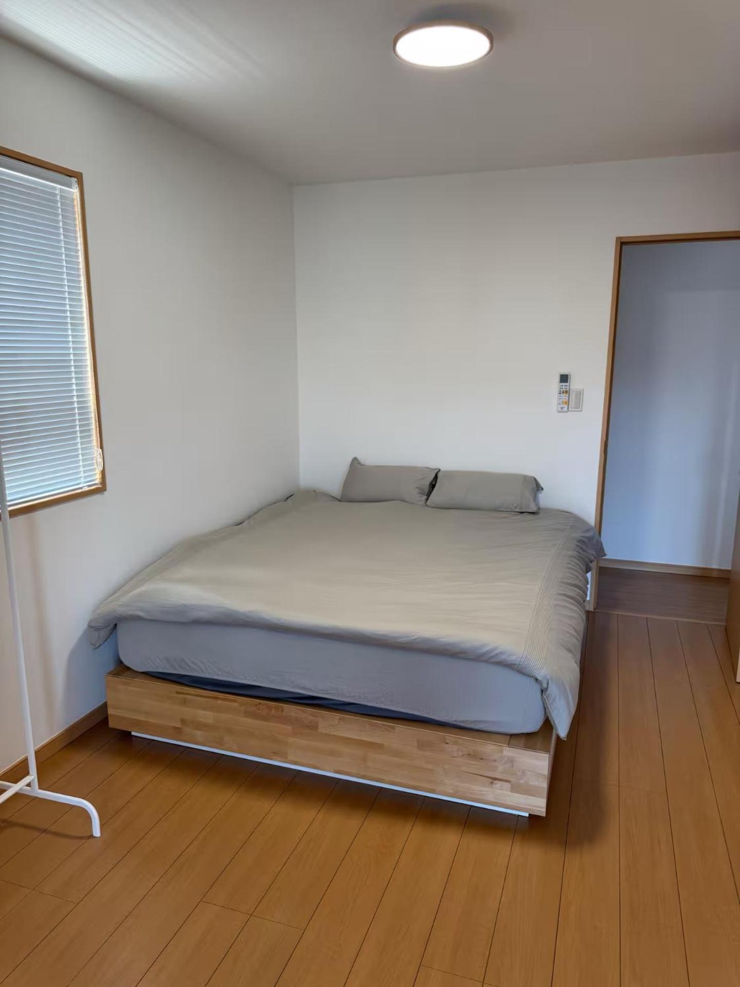 5 Minutes Train to Haneda Airport 2 Bedrooms 5 Beds Fully Equipped 2 Story Private House