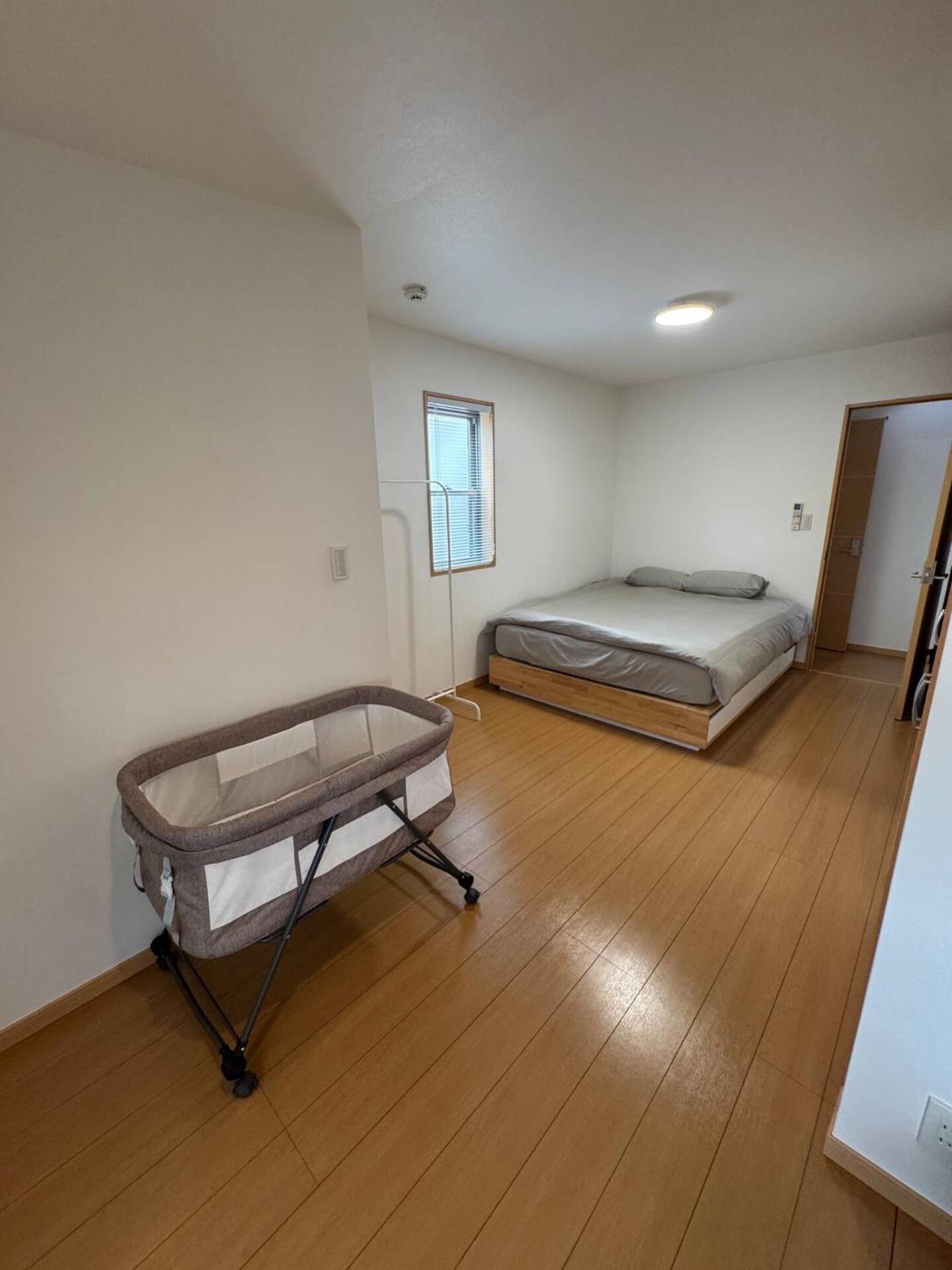 5 Minutes Train to Haneda Airport 2 Bedrooms 5 Beds Fully Equipped 2 Story Private House